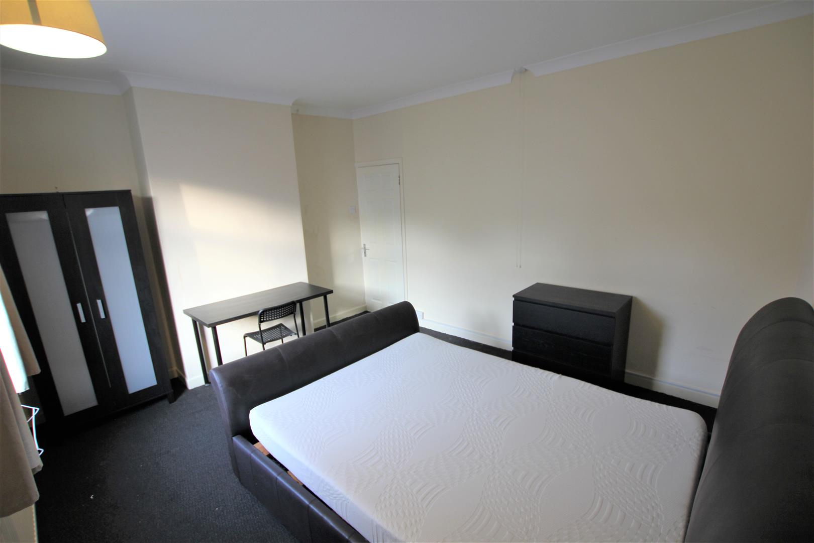 Property image #6