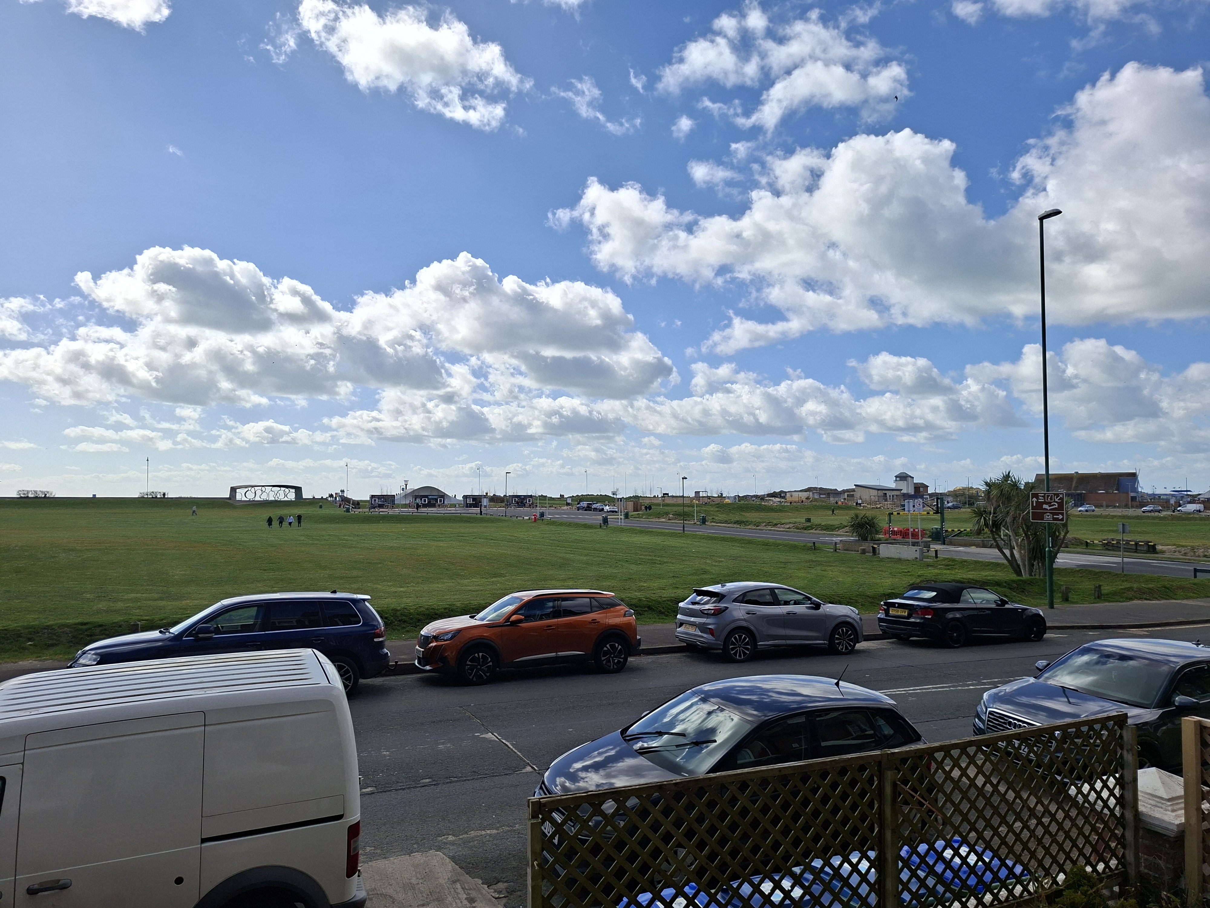 Flat 6, 53 South Terrace, Littlehampton, West Sussex BN17 5LE