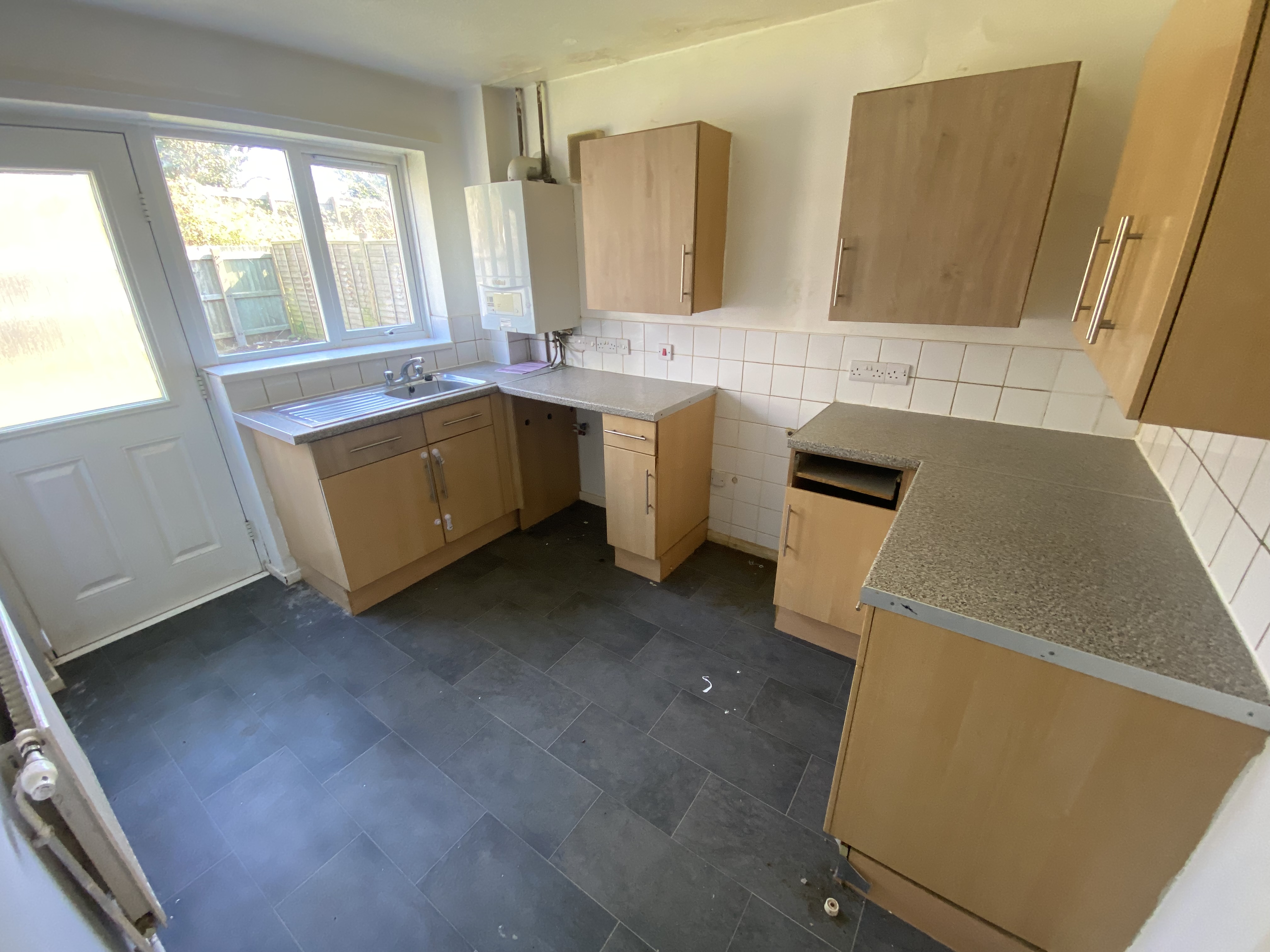 86 Linden Road, Creswell, Worksop, Nottinghamshire S80 4JT