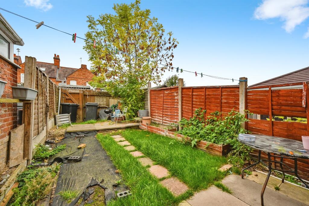 27 Waterside, Polesworth, Tamworth, Warwickshire B78 1EG