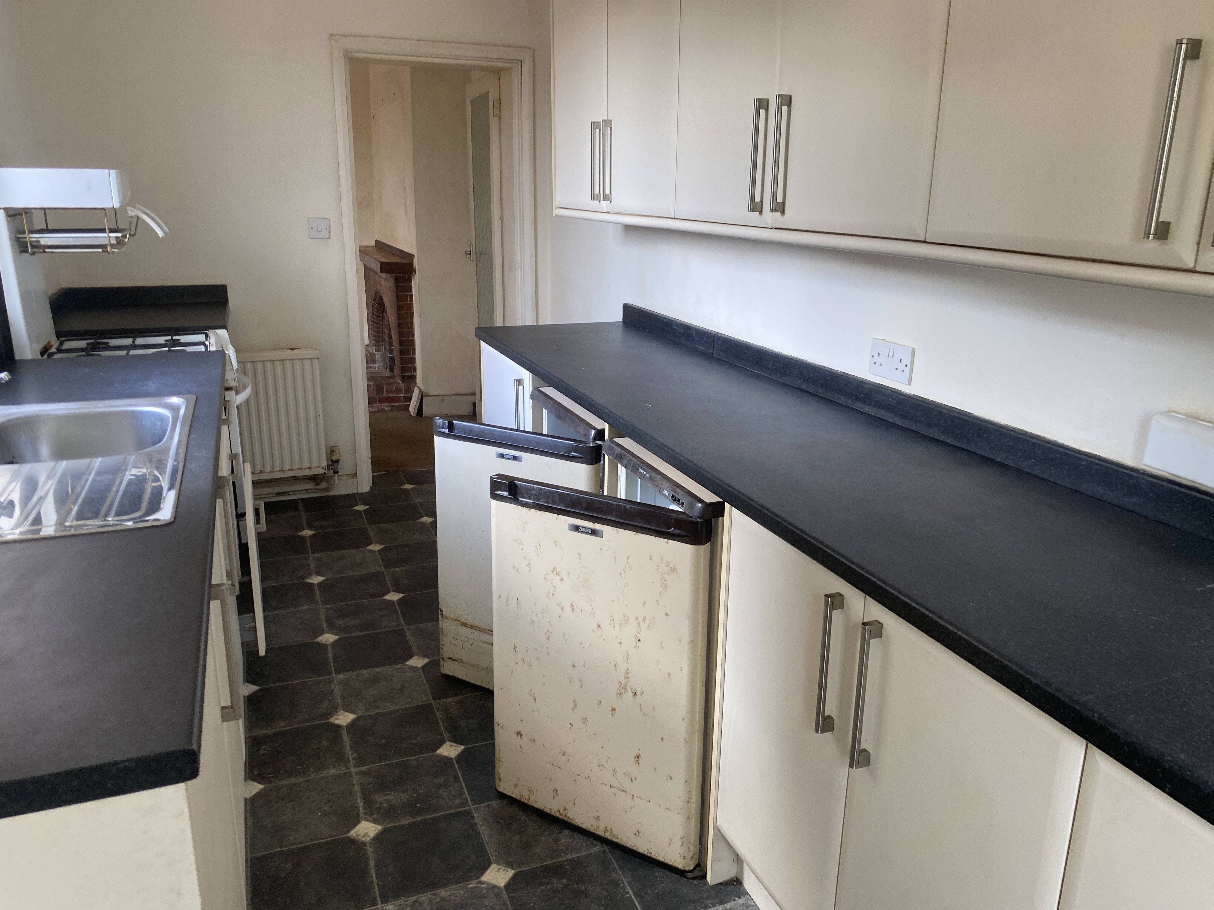 44A Loscoe Road, Heanor, Derbyshire DE75 7FF