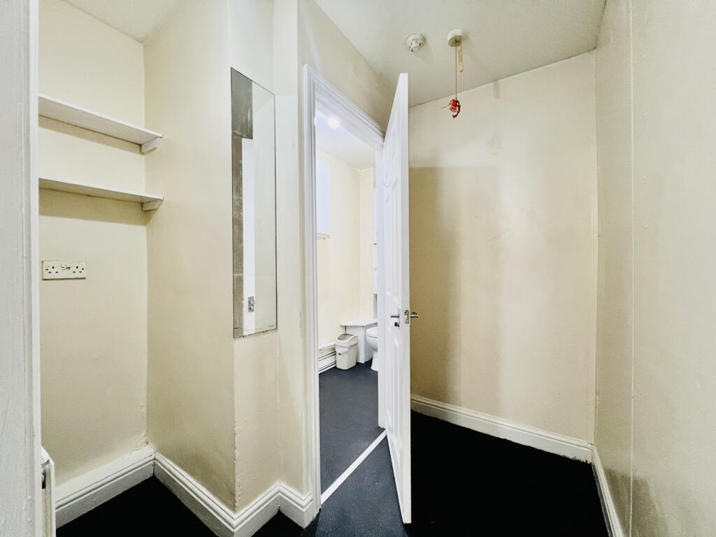 Property image #4