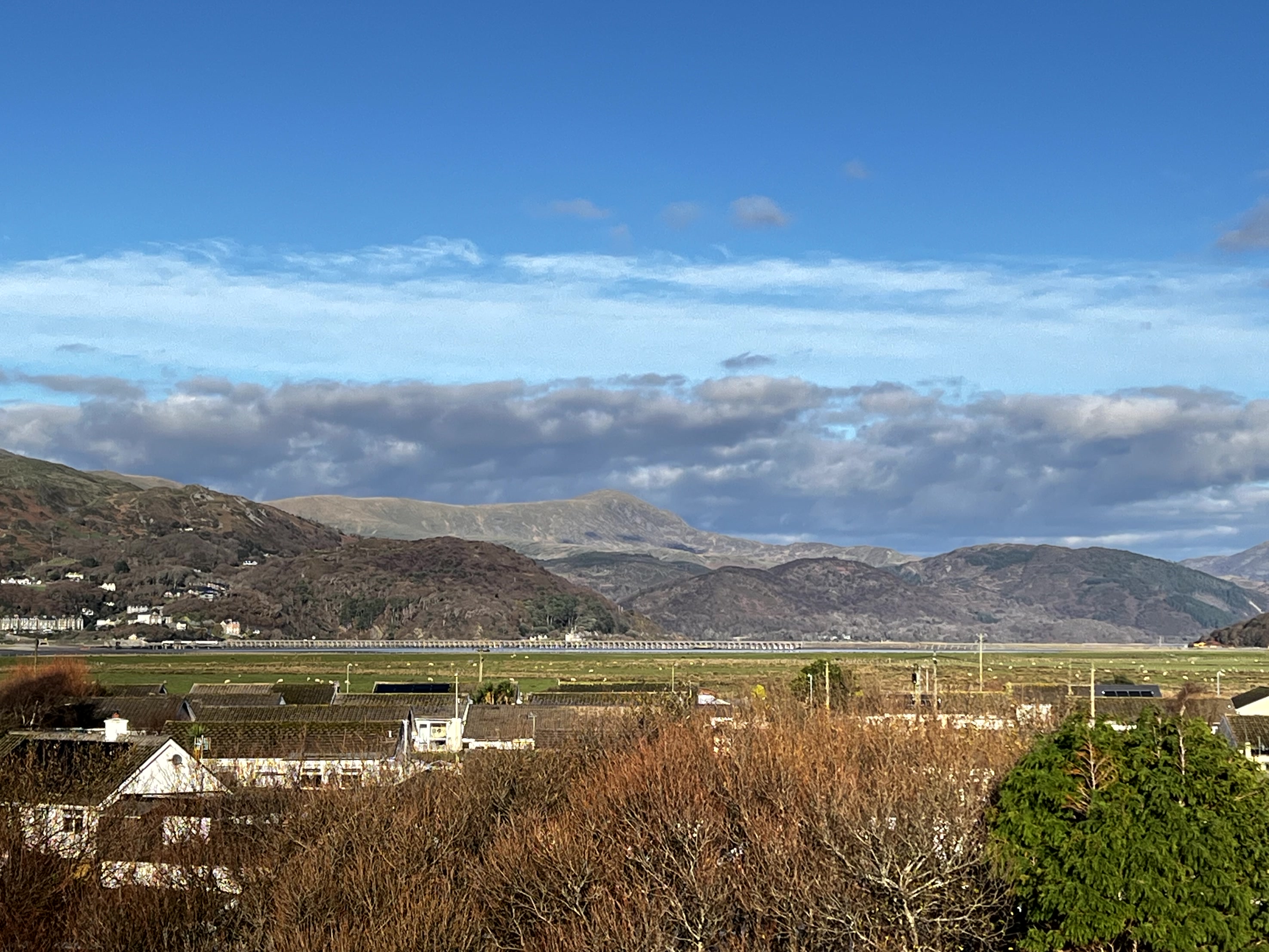 The Springfield Hotel, Beach Road, Fairbourne, Gwynedd LL38 2PX