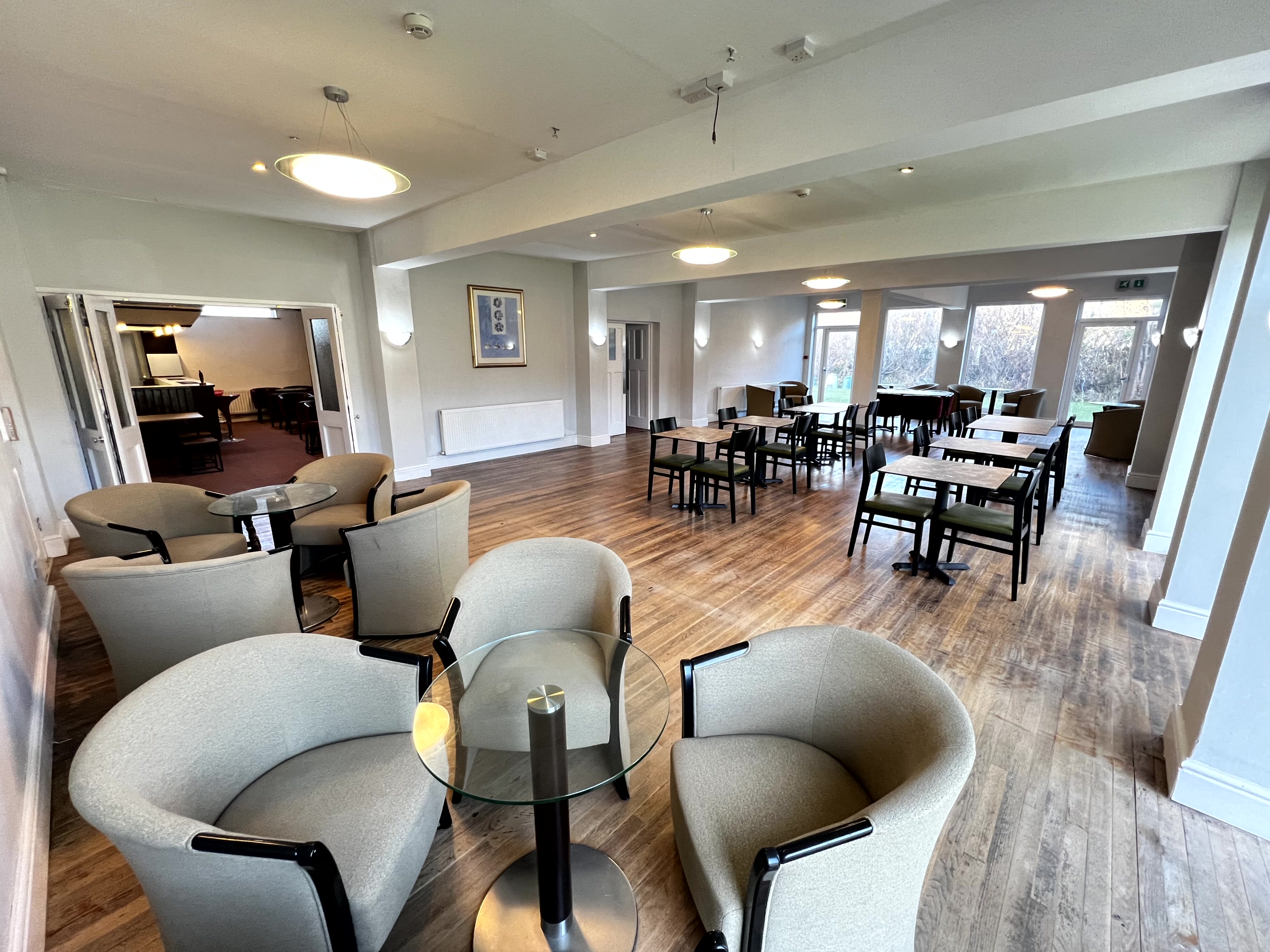 The Springfield Hotel, Beach Road, Fairbourne, Gwynedd LL38 2PX