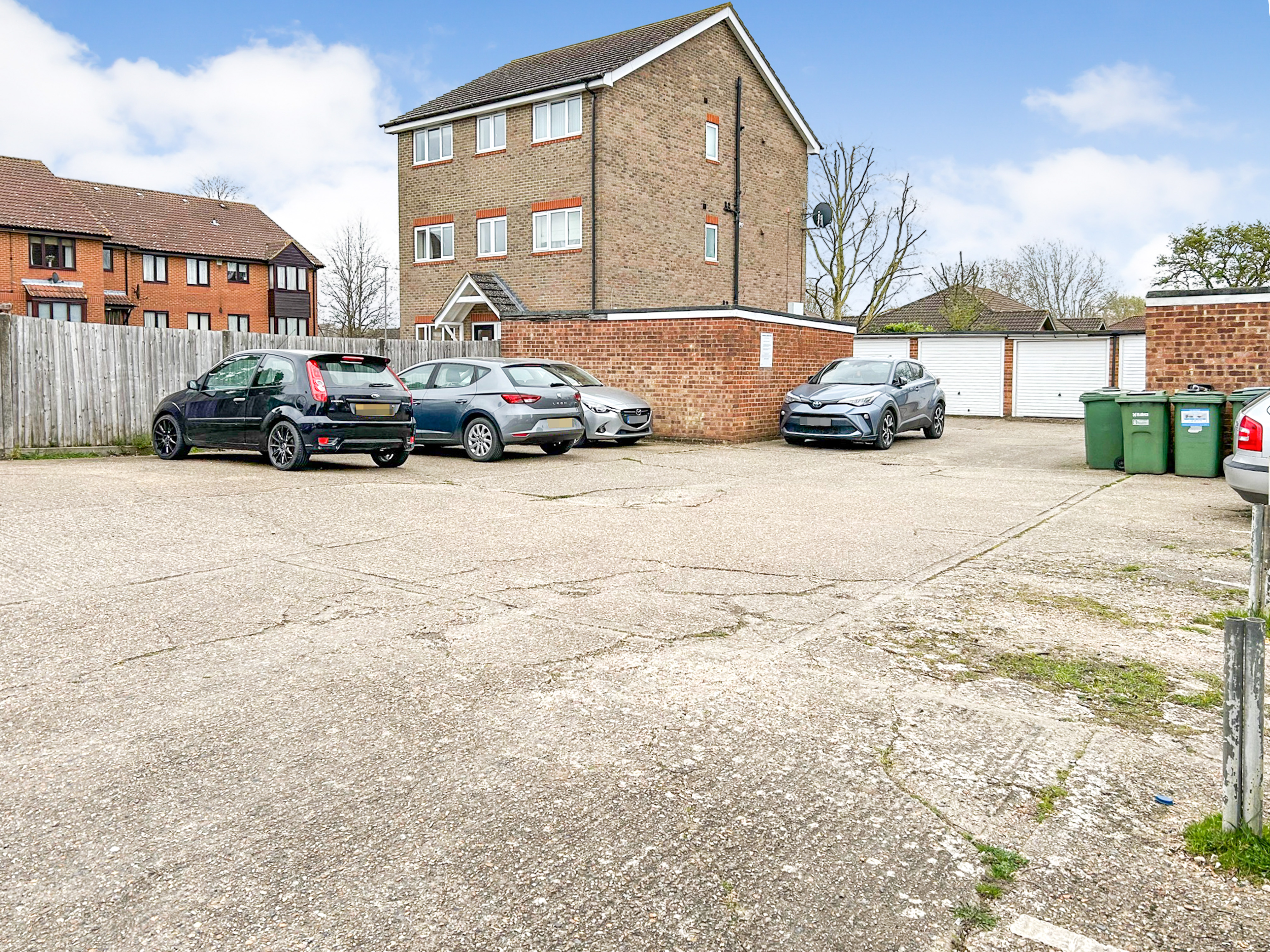Land at 5 & 55 Hardwicke Place, London Colney, St. Albans, Hertfordshire AL2 1PX