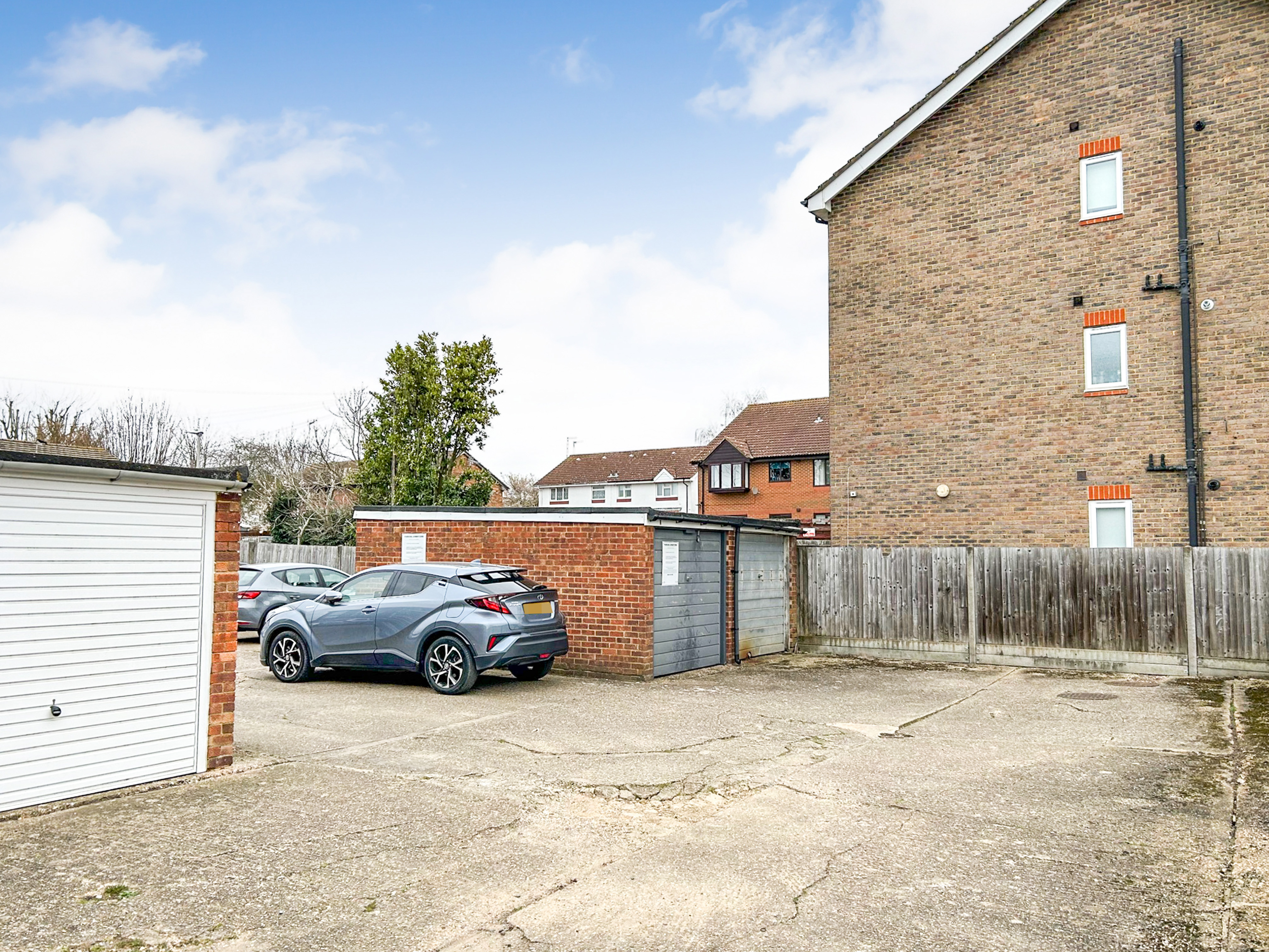 Land at 5 & 55 Hardwicke Place, London Colney, St. Albans, Hertfordshire AL2 1PX