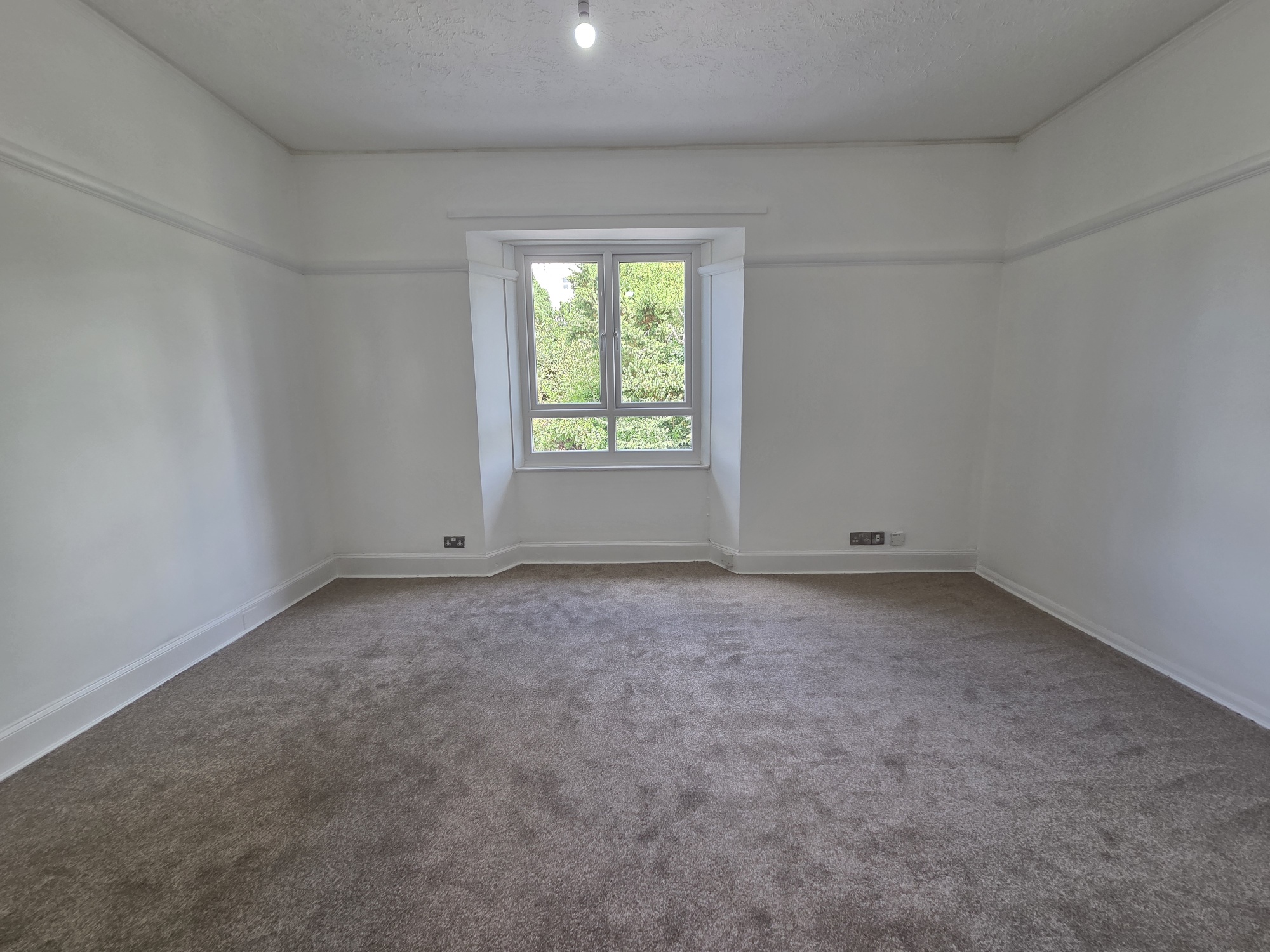 Property image #2