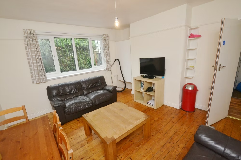 Property image #2