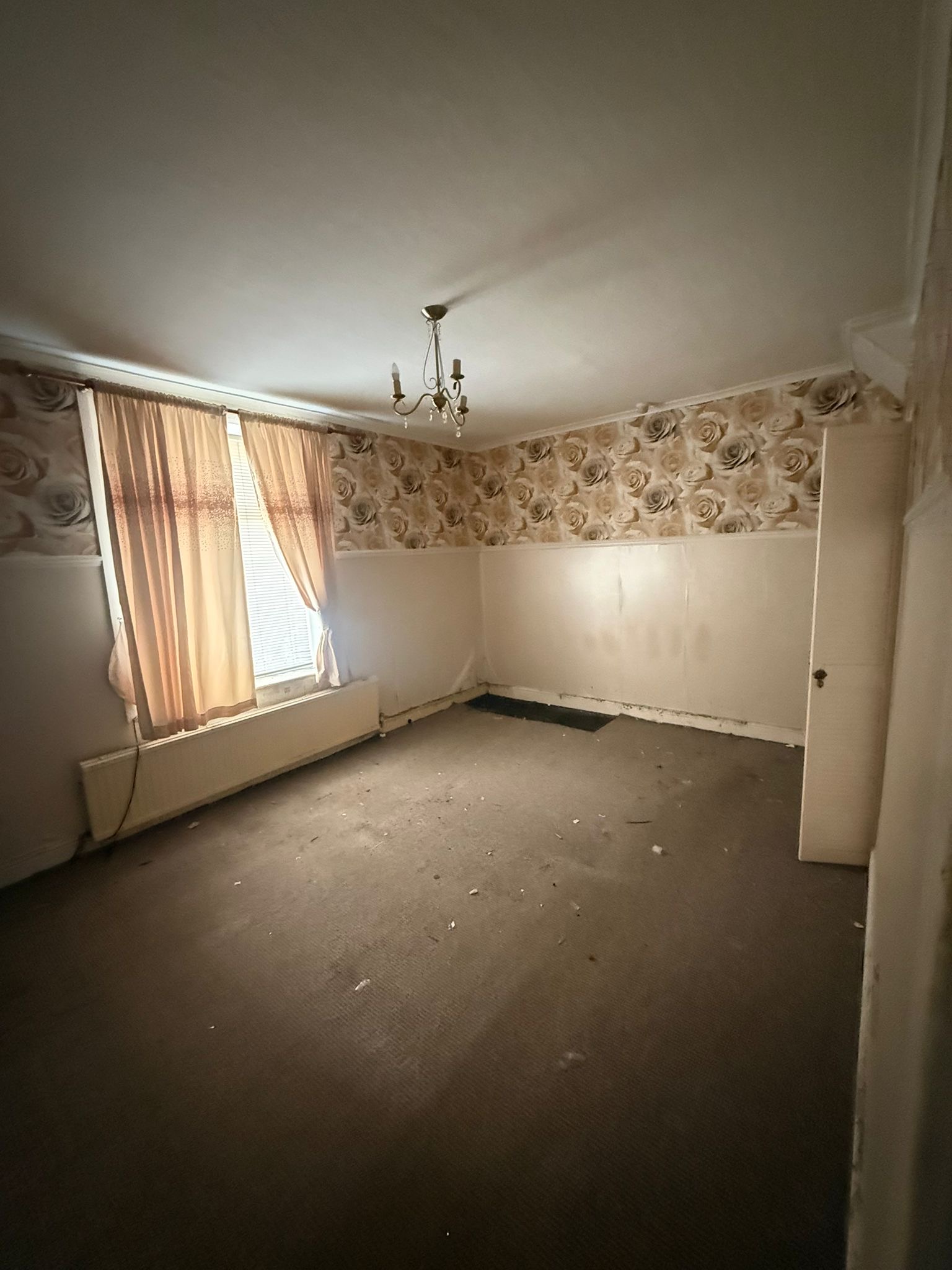 13 Micklehurst Road, Mossley, Ashton-Under-Lyne, Greater Manchester OL5 9NL