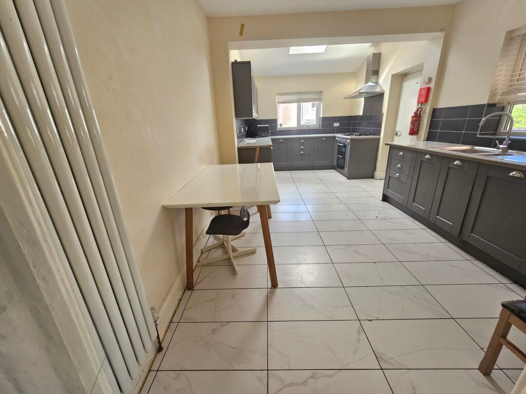 Property image #4