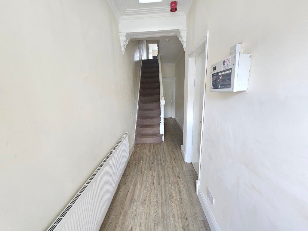 Property image #2