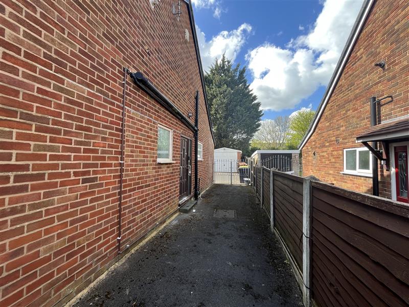 69 Ronaldsway, Preston, Lancashire PR1 6EQ