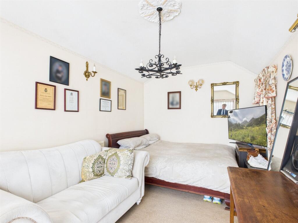 Property image #9