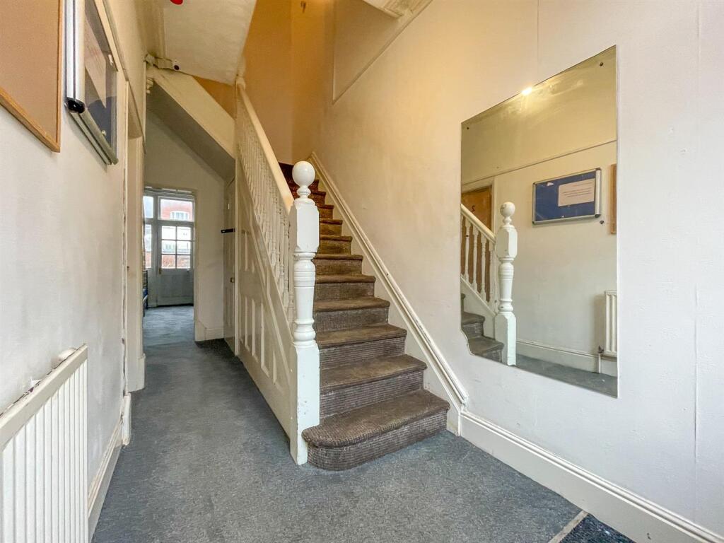 Property image #1