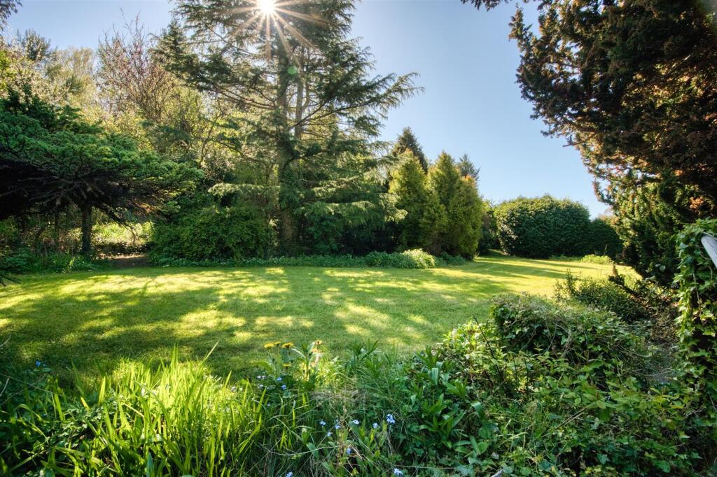 Property image #2
