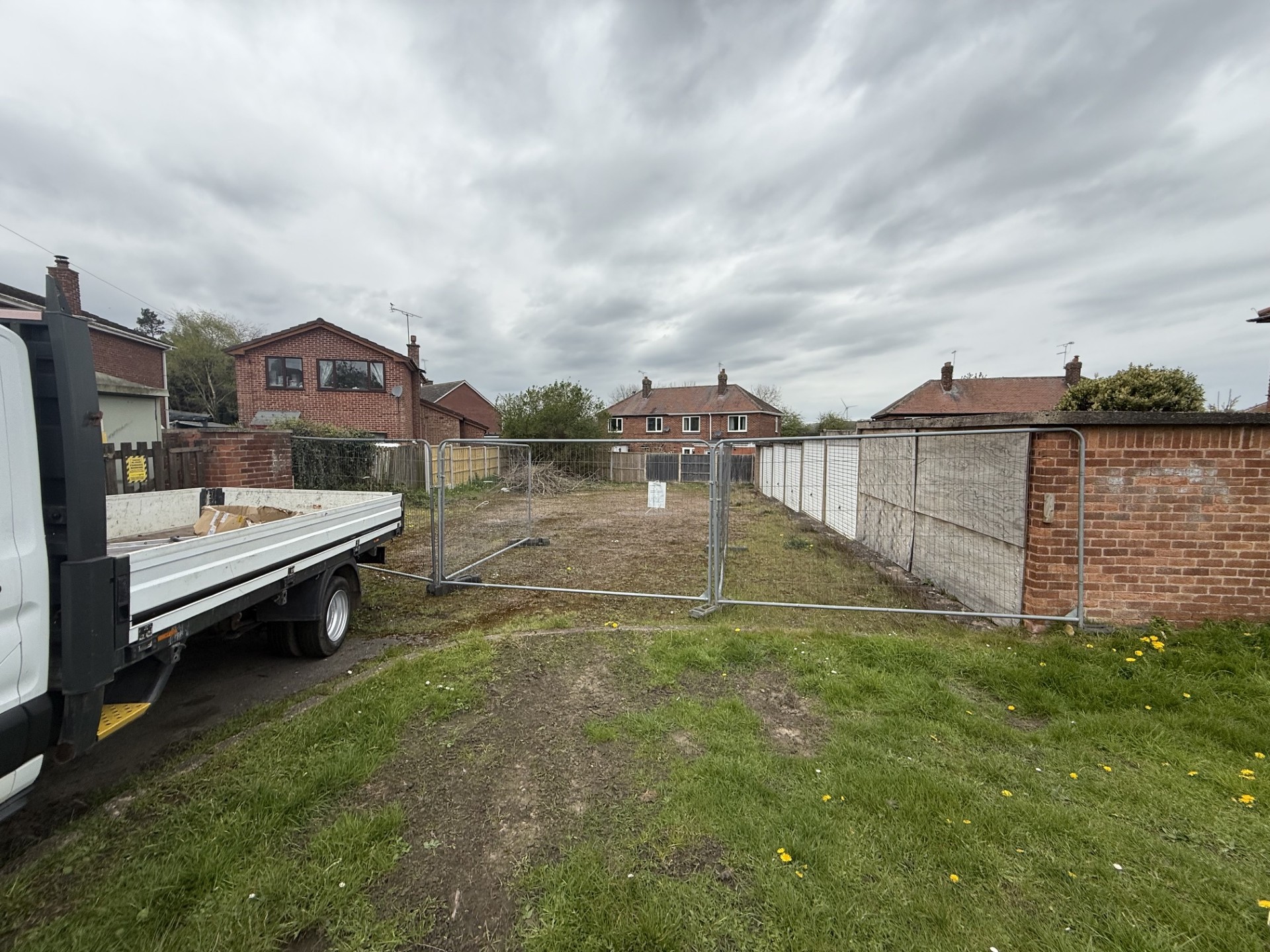 Site next to 5 Harlesthorpe Avenue, Clowne, Chesterfield, Derbyshire S43 4AG