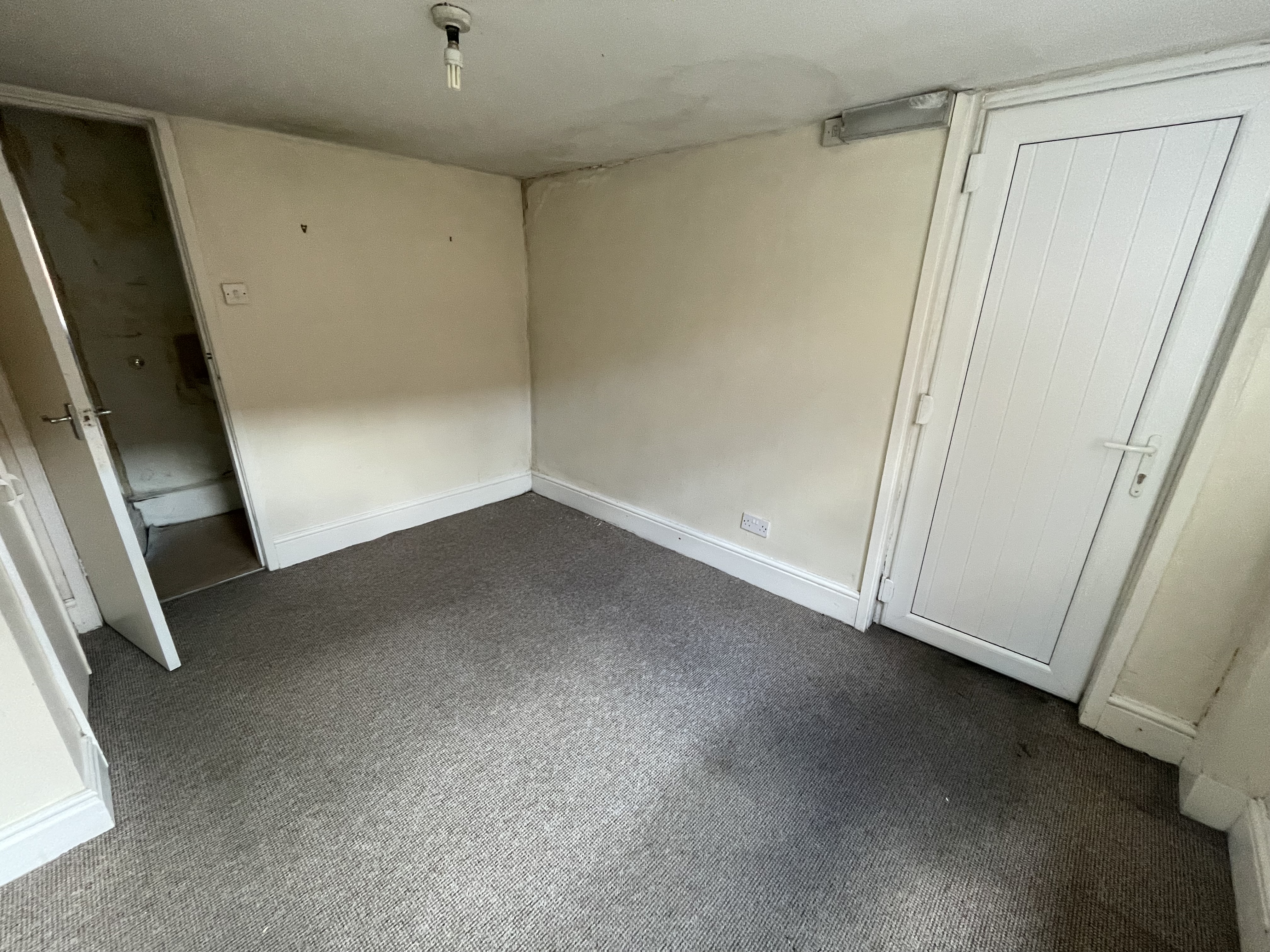 Property image #8