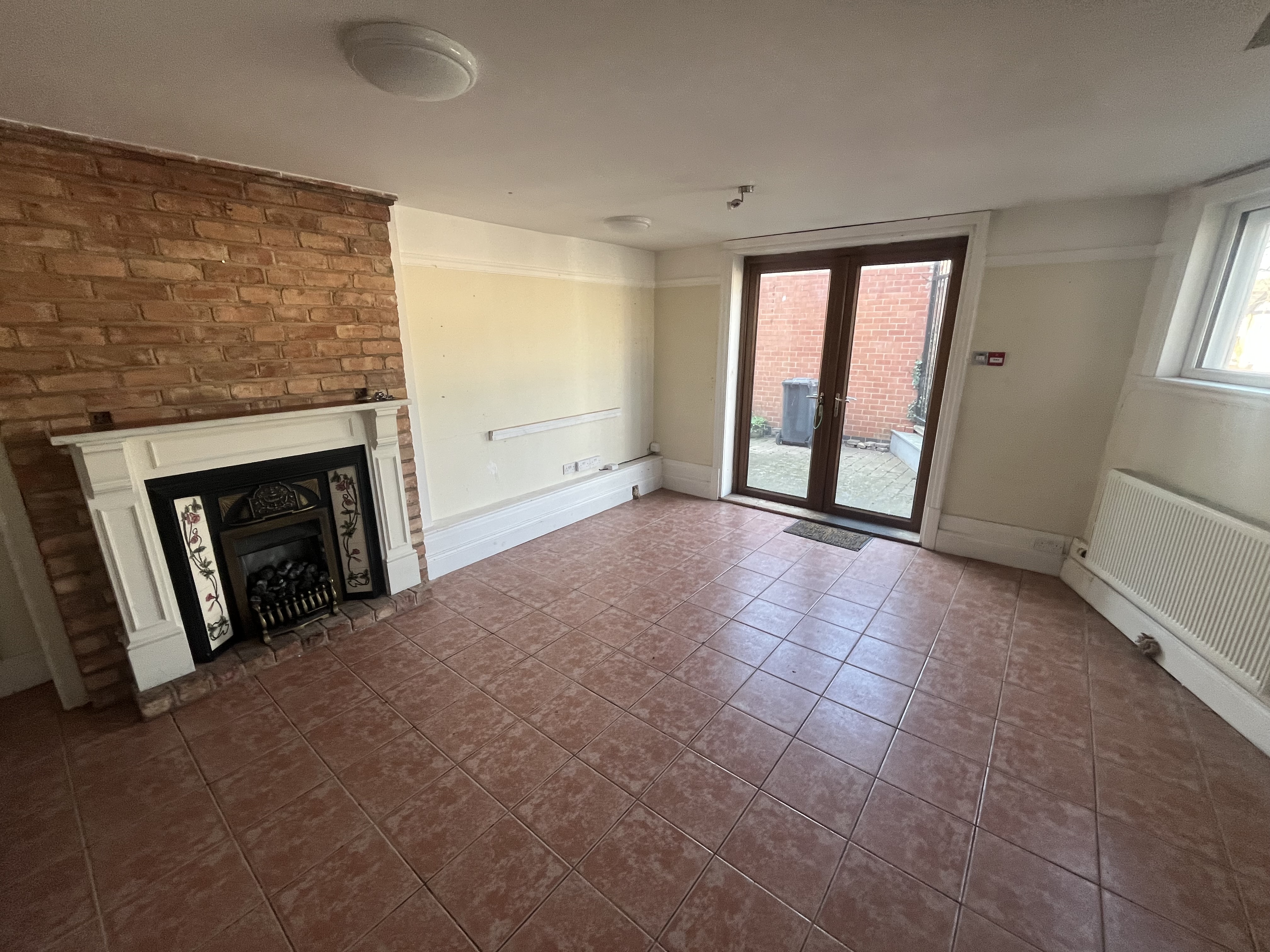 81 Stretton Road, Leicester, Leicestershire LE3 6BL image 5