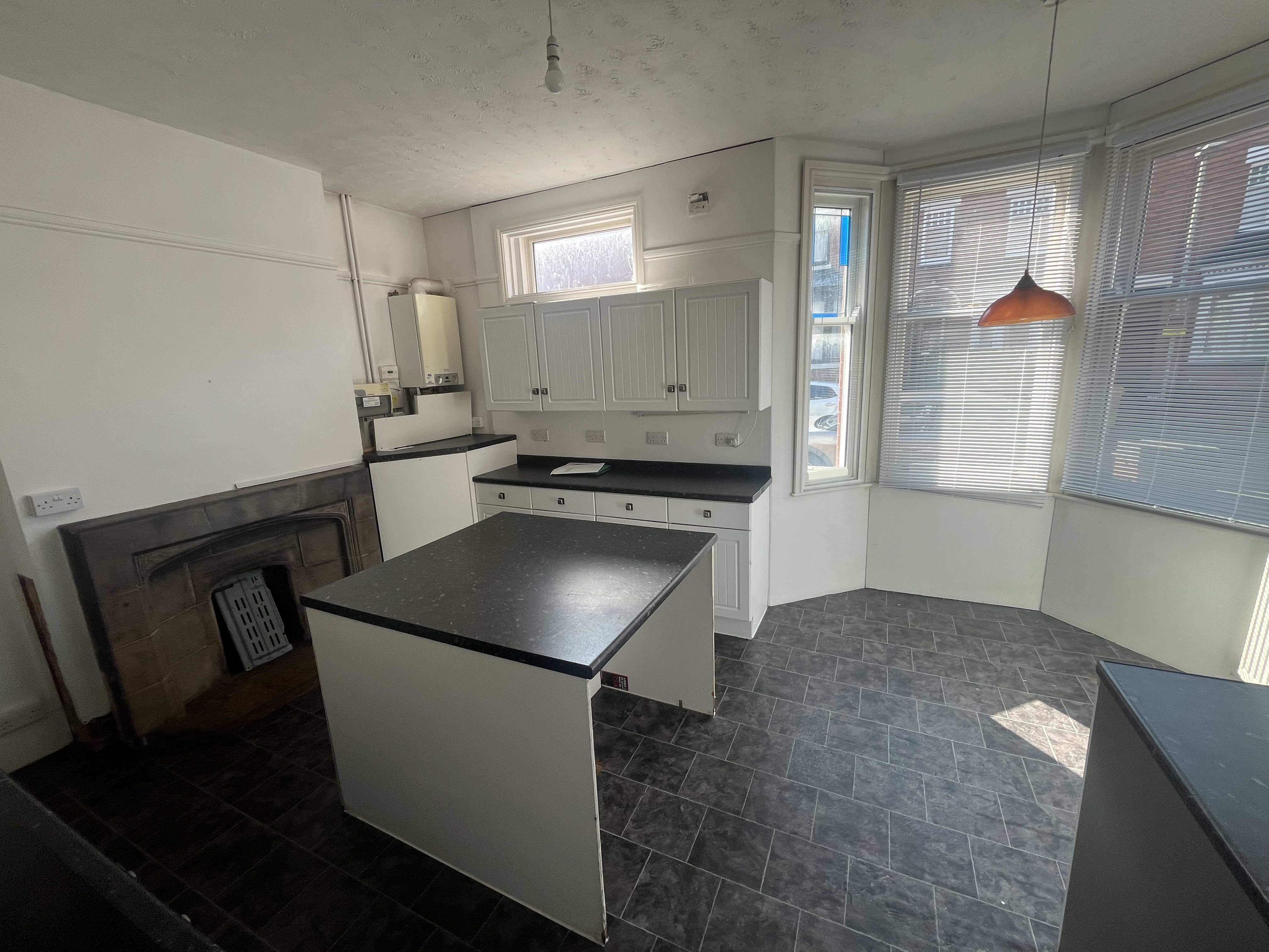 81 Stretton Road, Leicester, Leicestershire LE3 6BL image 4