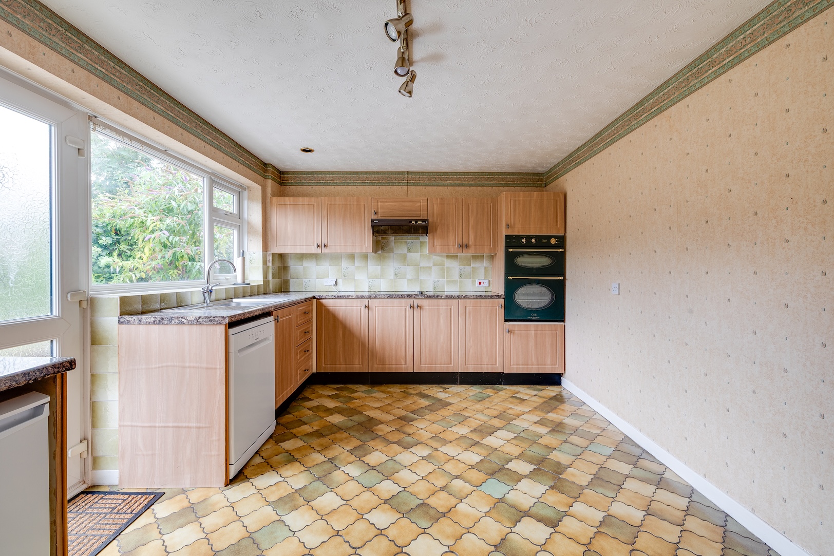 Property image #6