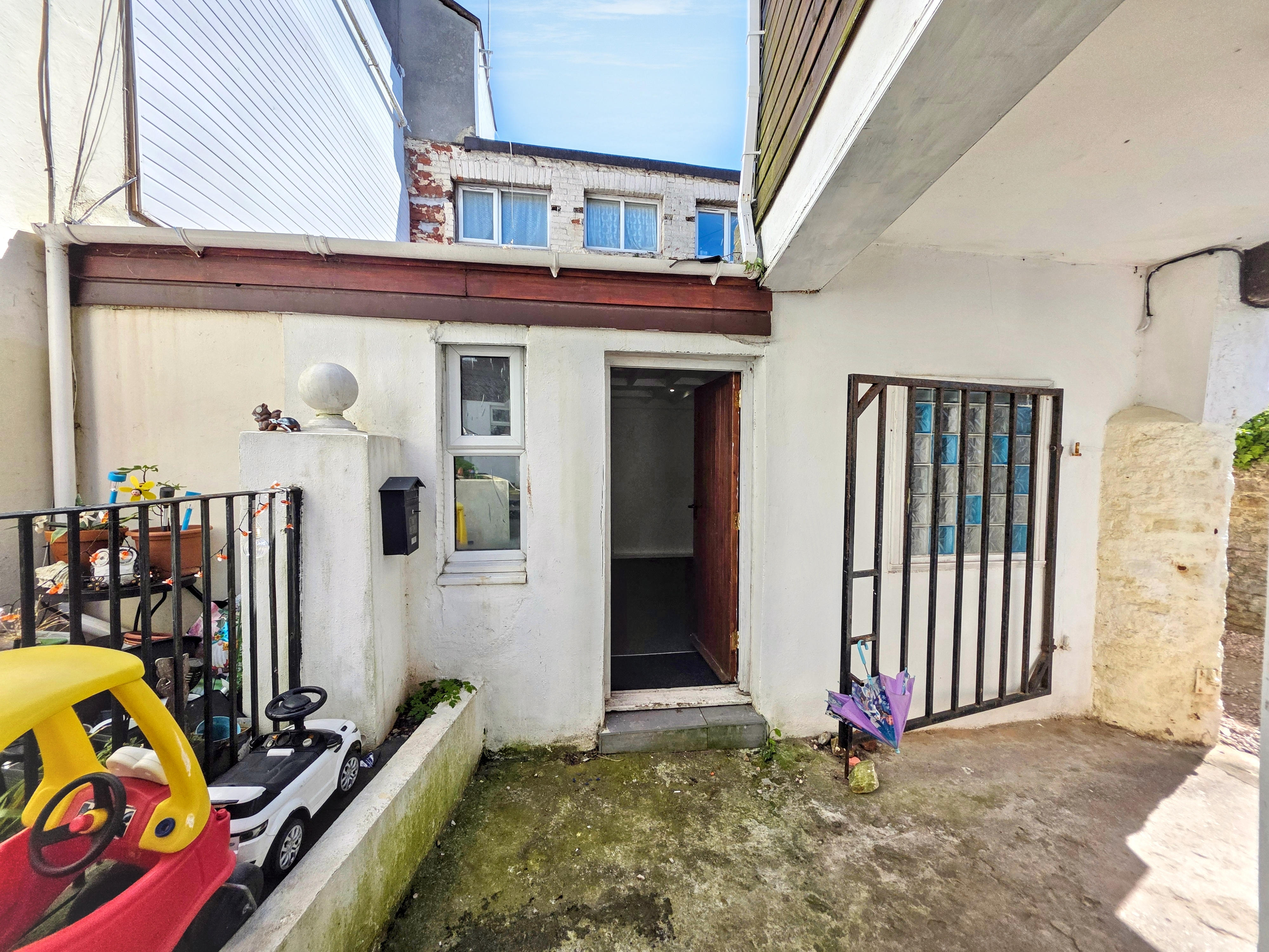 Property image #5