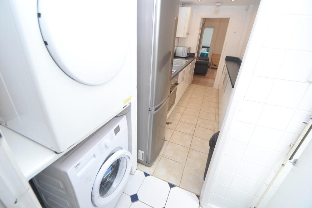 Property image #9