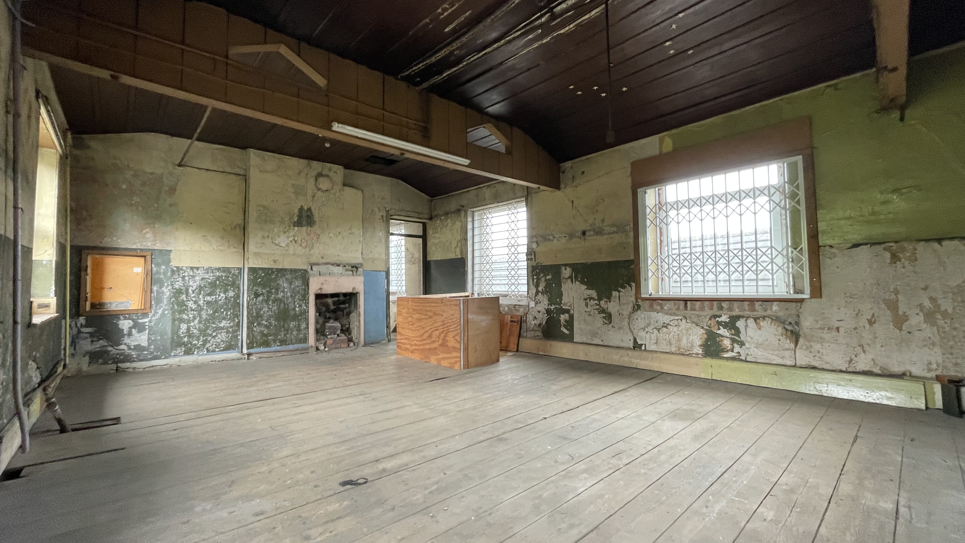 104a Halifax Road, Keighley, West Yorkshire BD21 5ET