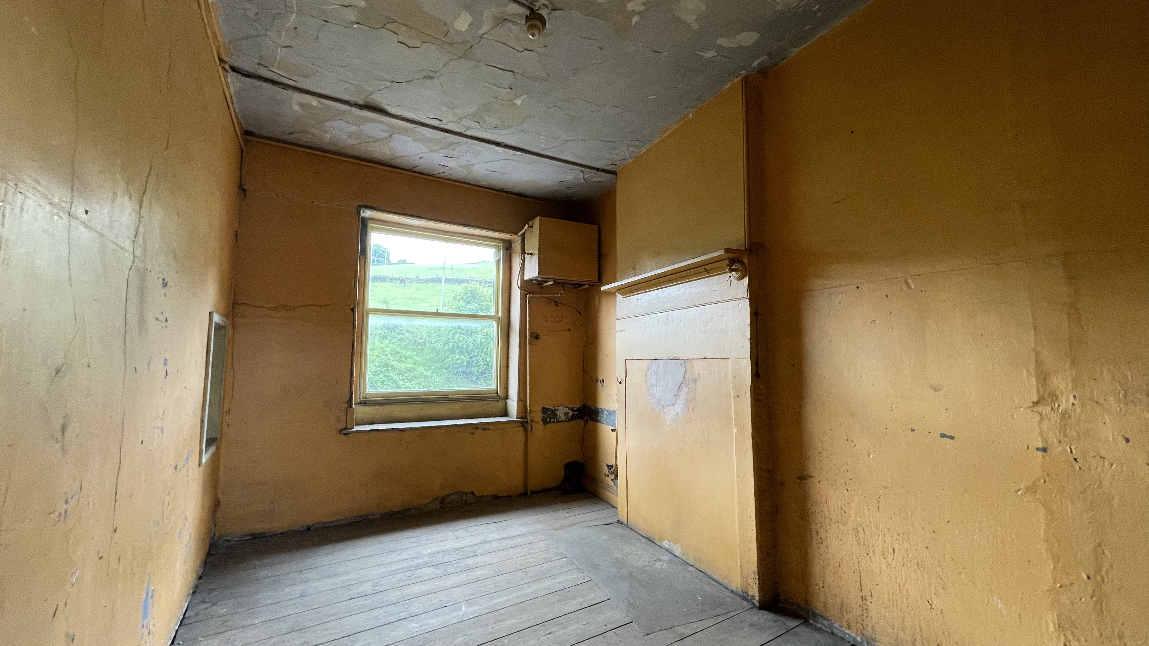 104a Halifax Road, Keighley, West Yorkshire BD21 5ET