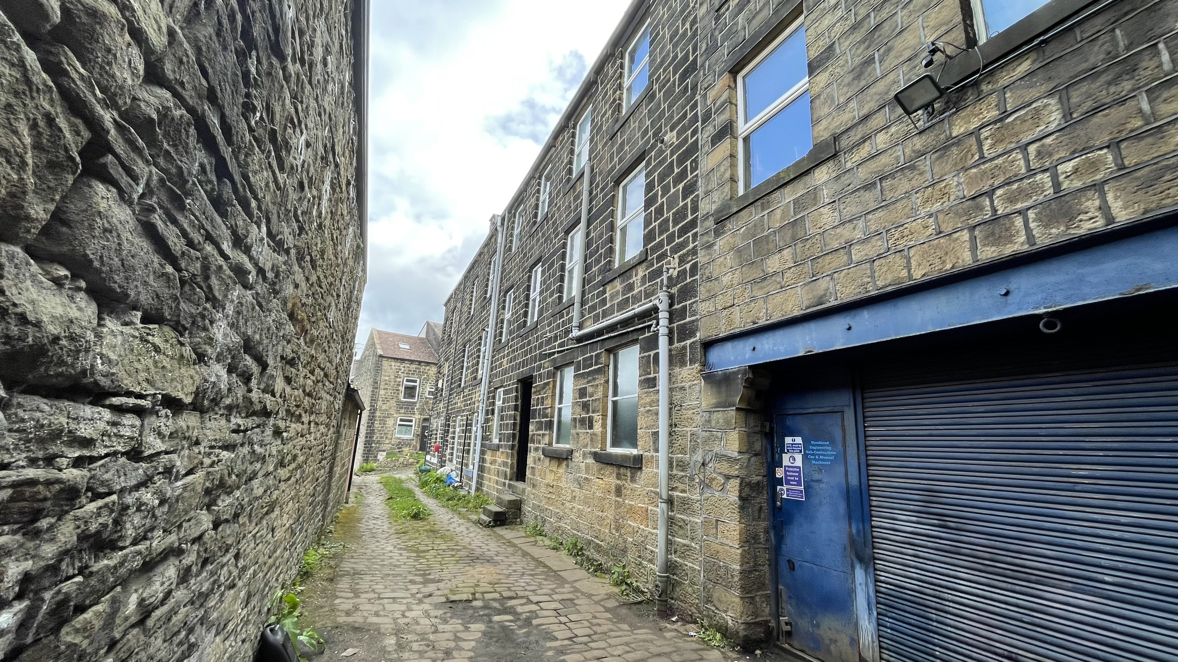 104a Halifax Road, Keighley, West Yorkshire BD21 5ET image 5