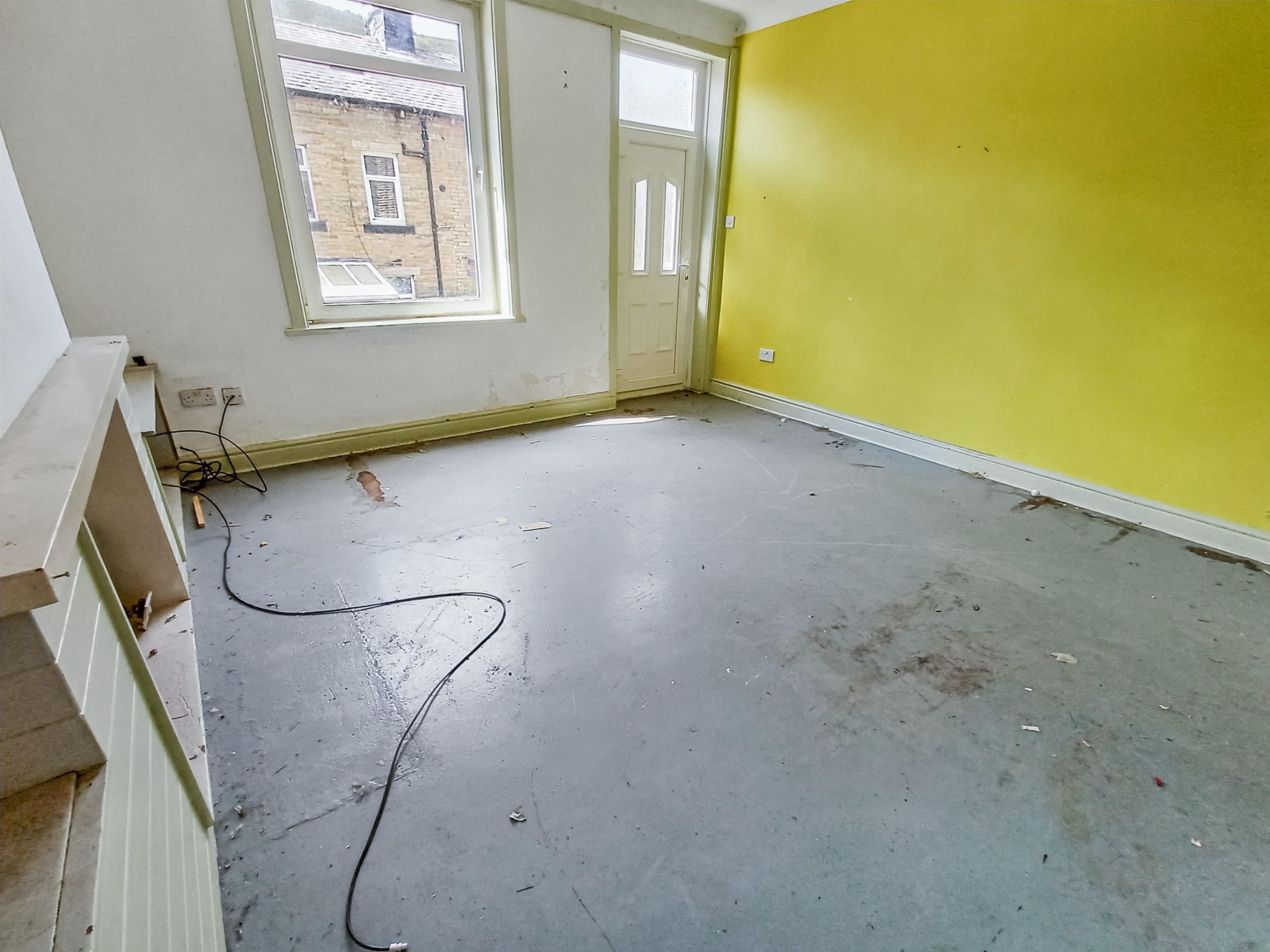 5 Brookfield Terrace, Todmorden, West Yorkshire OL14 8LB
