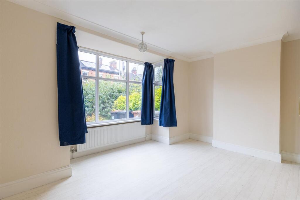 76 London Road, Nantwich, Cheshire CW5 6LT