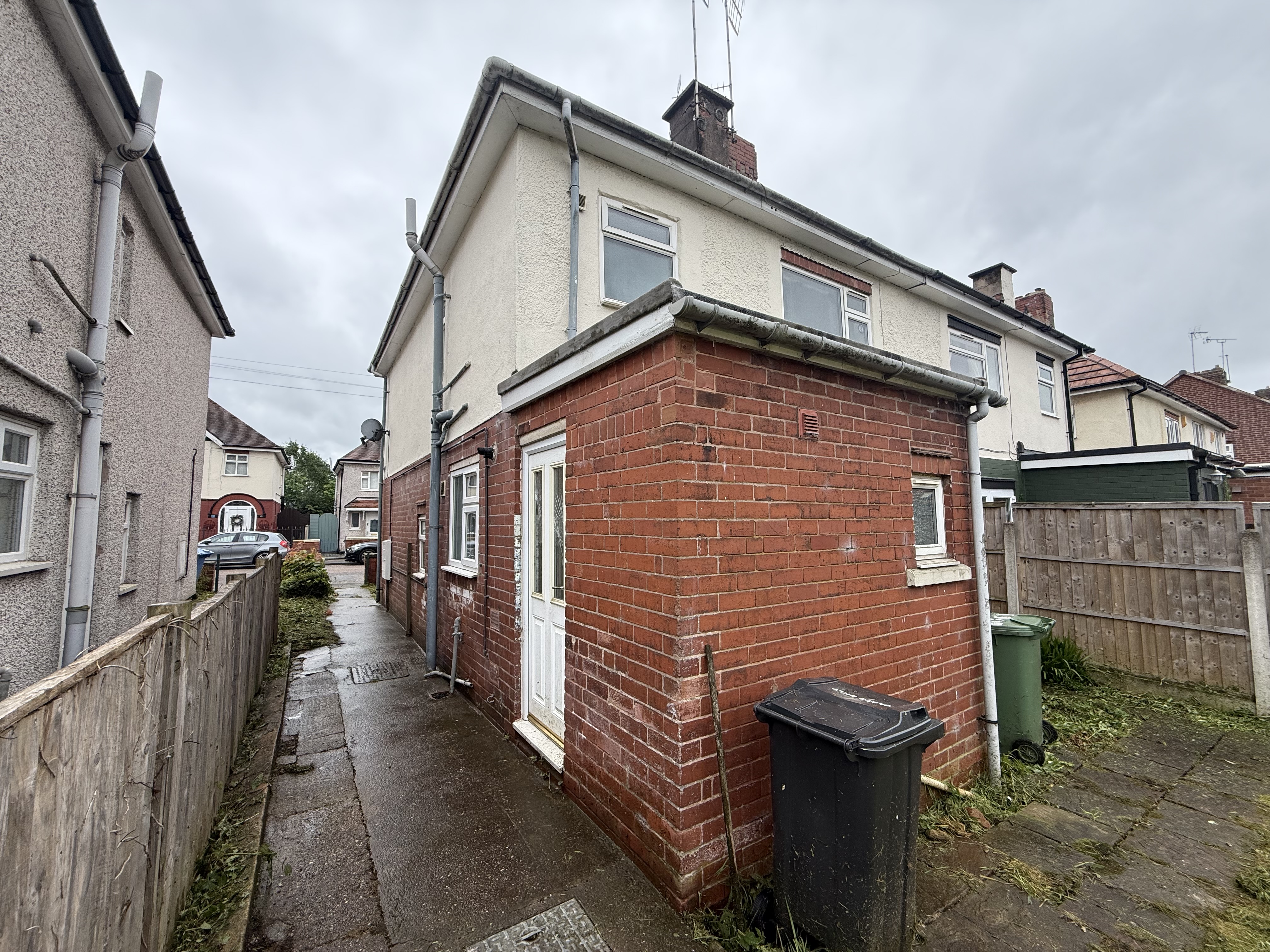 76 Anston Avenue, Worksop, Nottinghamshire S81 7HT