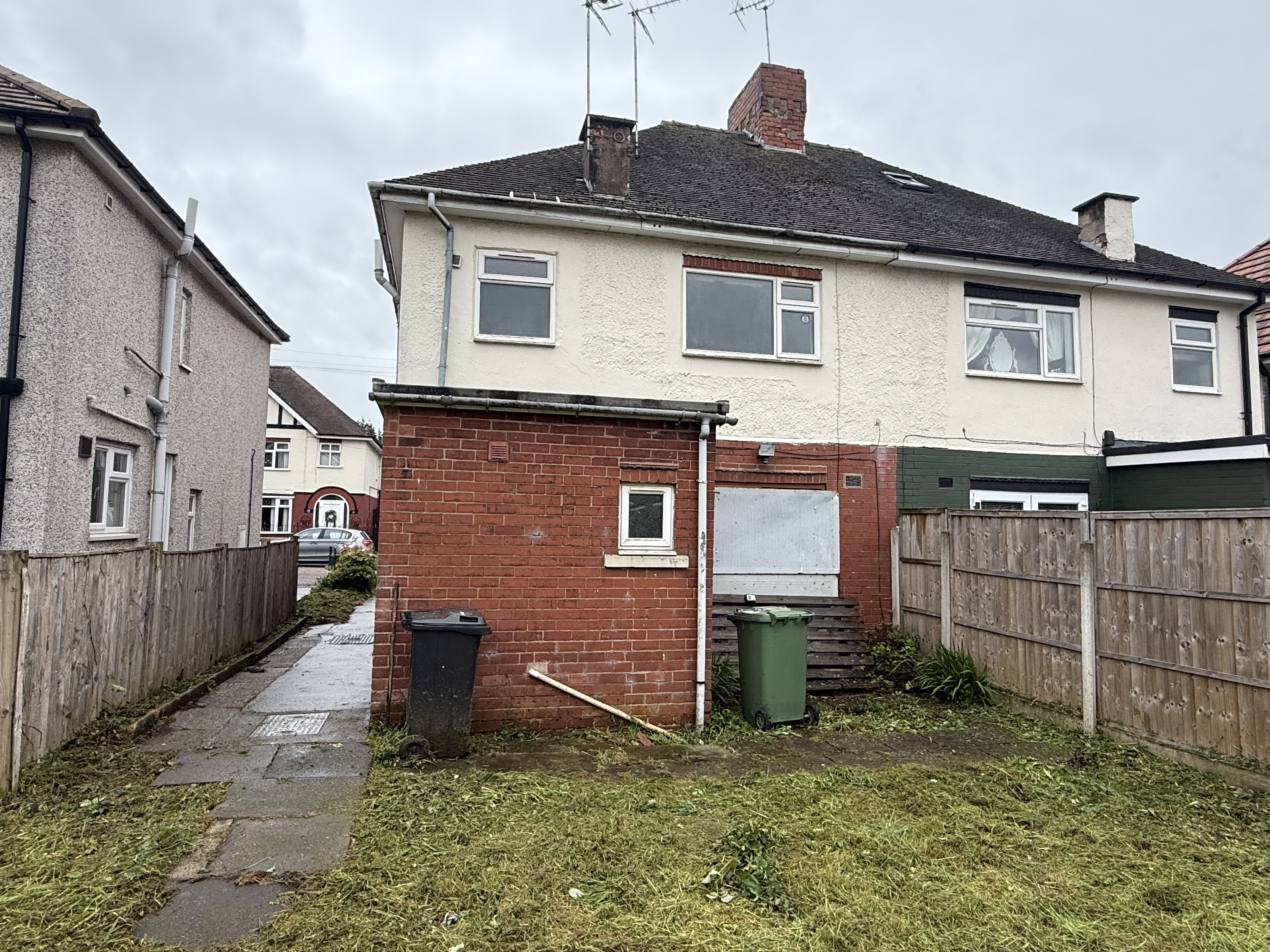 76 Anston Avenue, Worksop, Nottinghamshire S81 7HT
