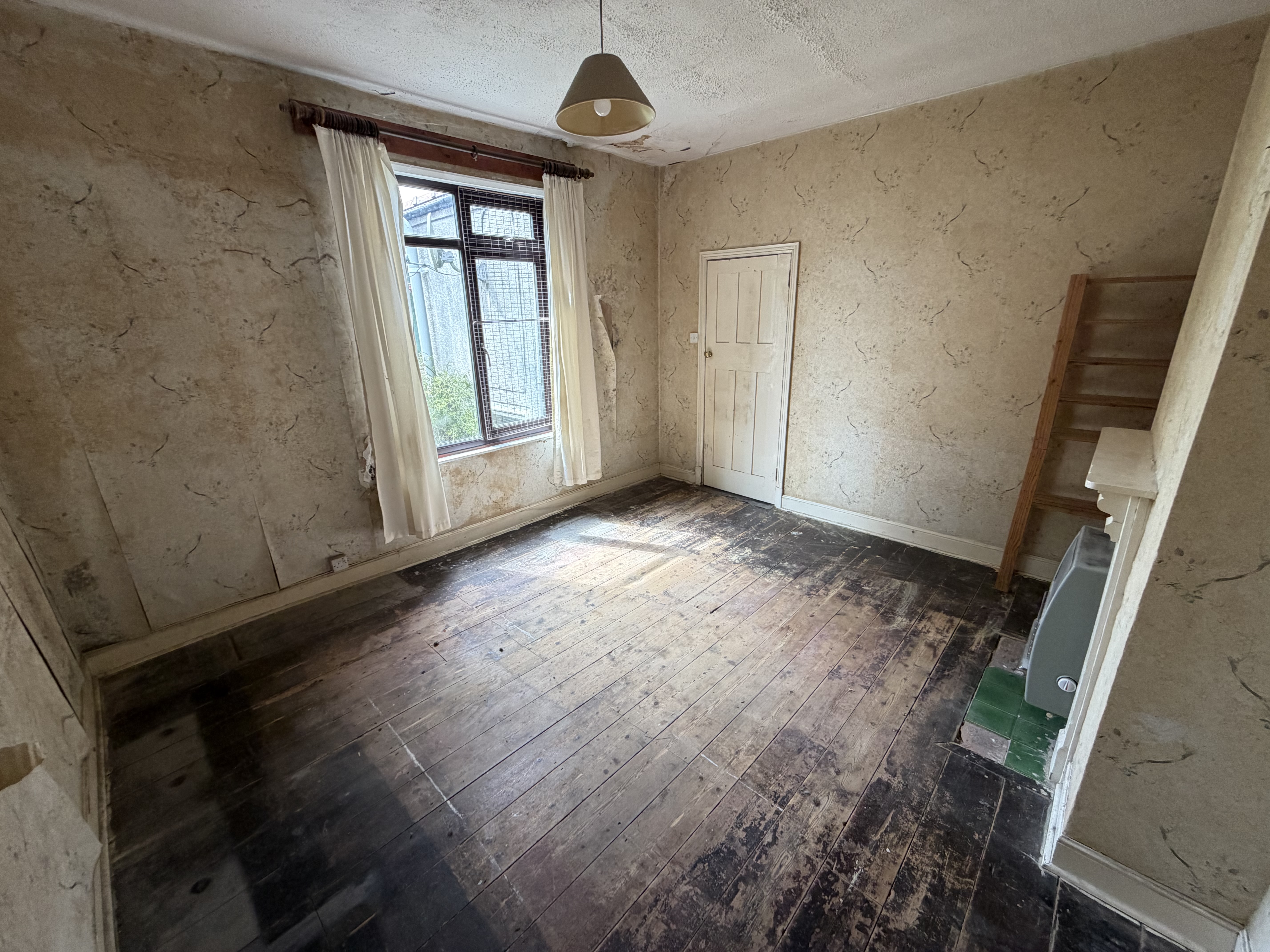 11A Barrs Street, Oldbury, West Midlands B68 8QU