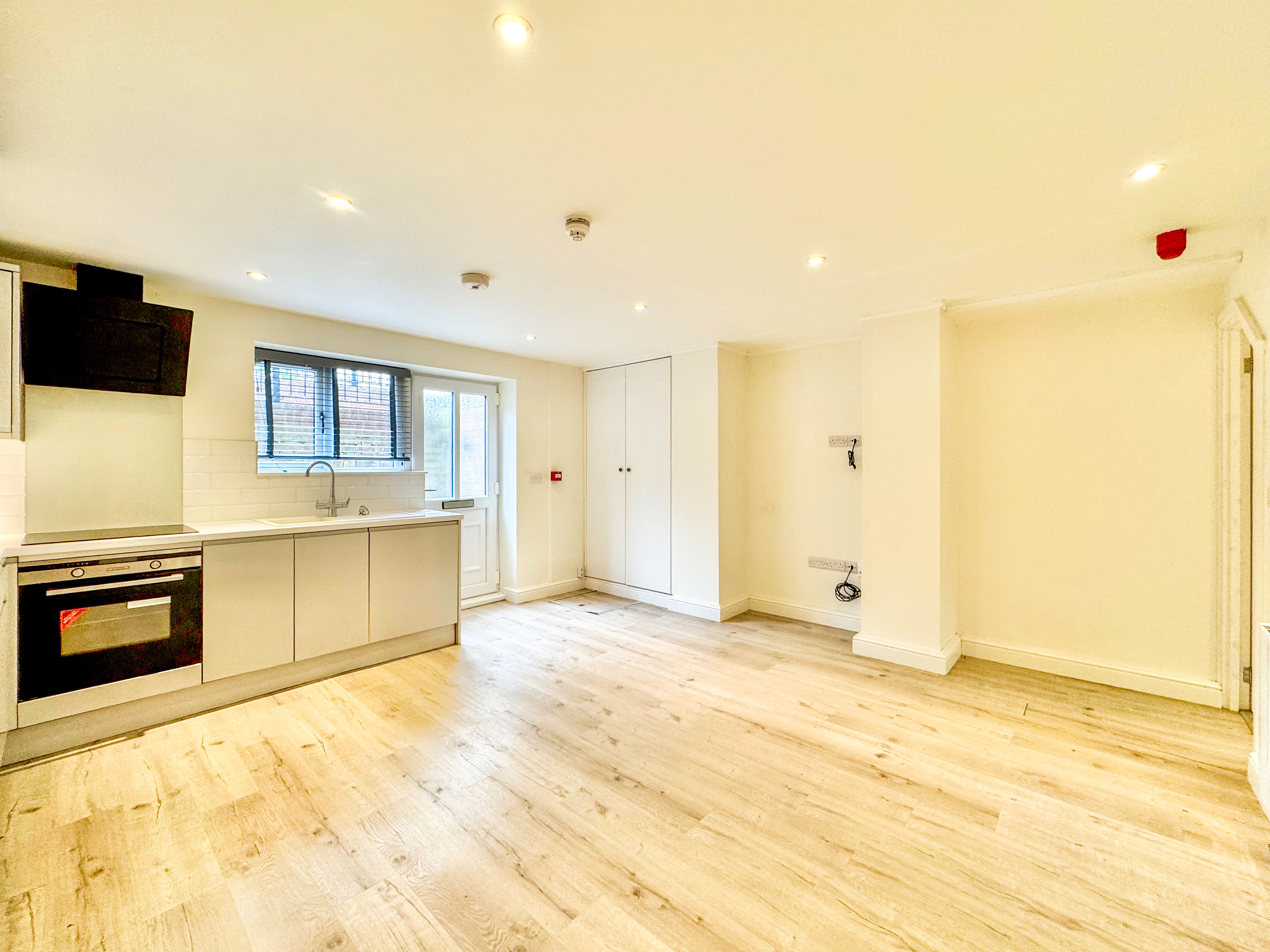 Property image #3