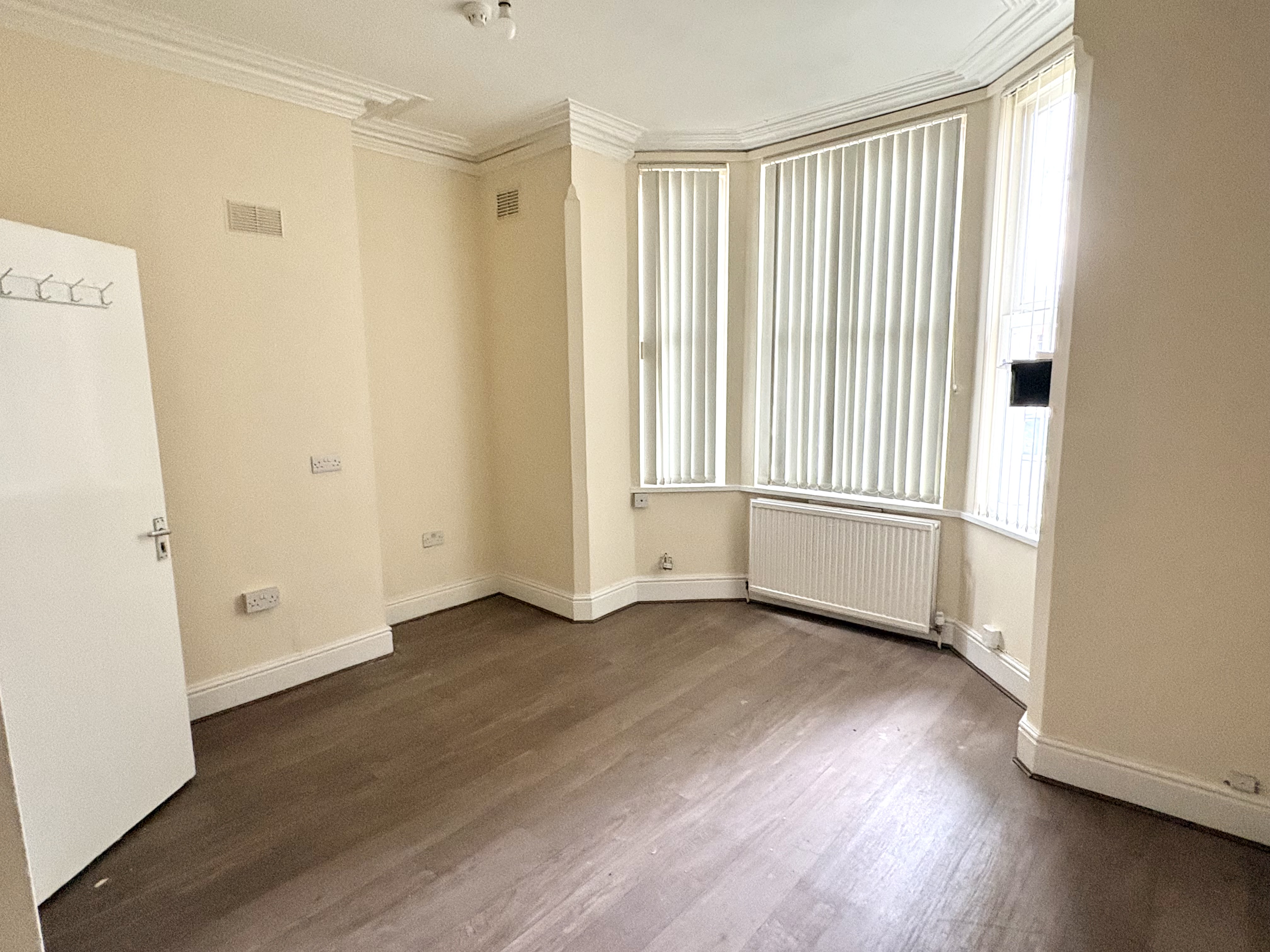 Property image #1