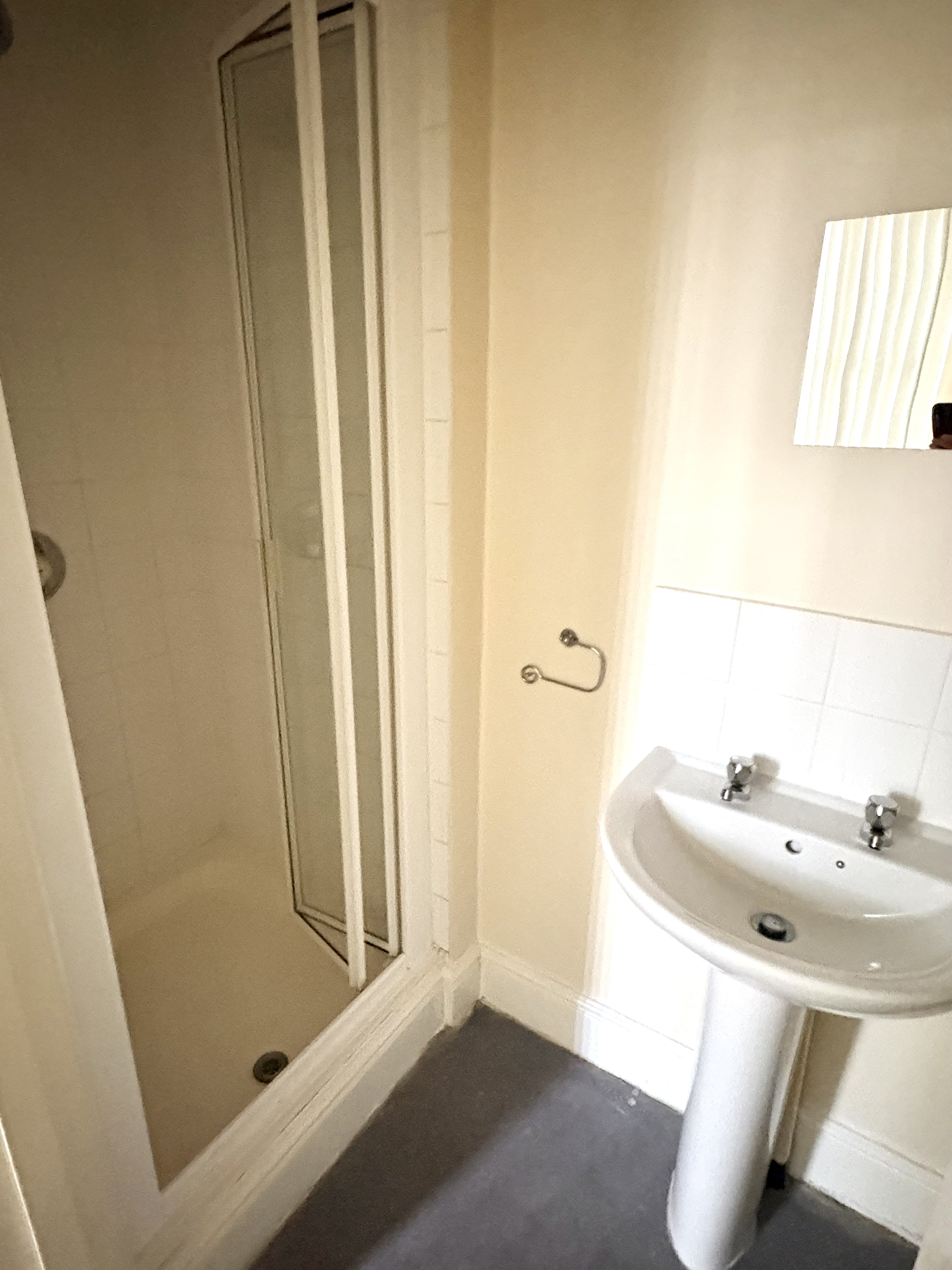 Property image #2