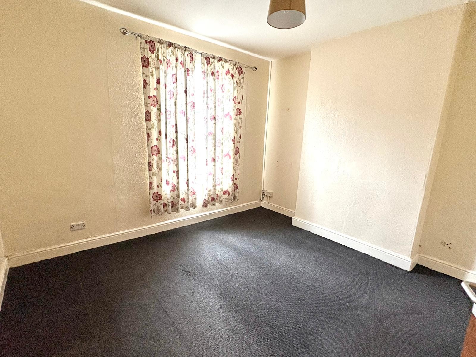 Property image #4