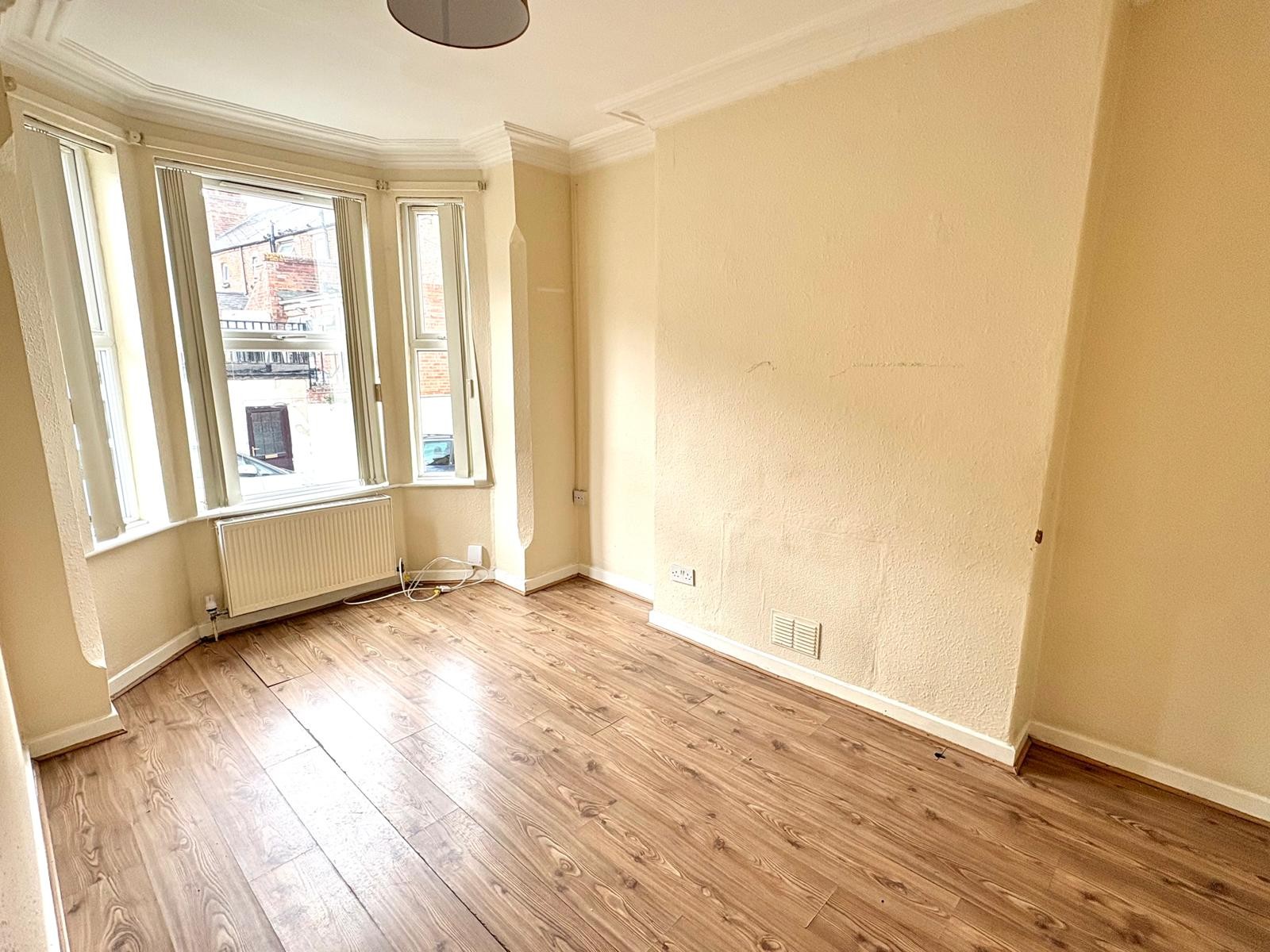 Property image #1