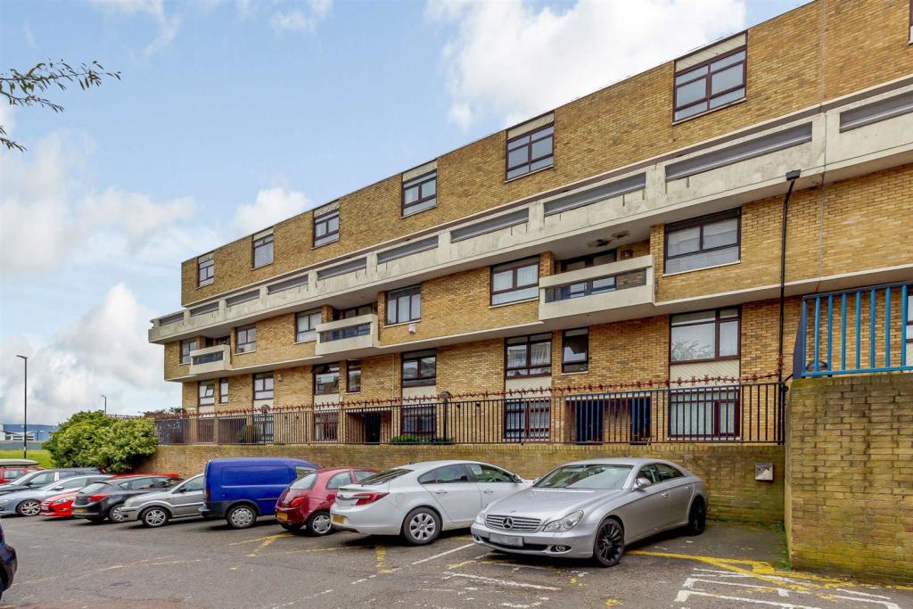Property image #2