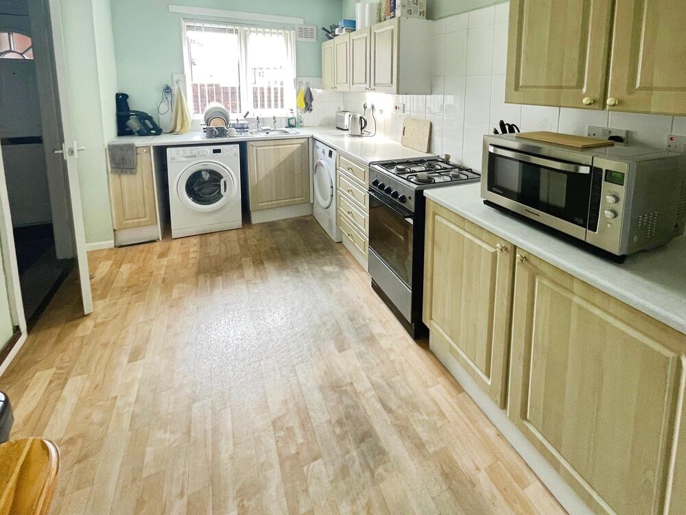 Photo of 19 Metfield Pl, Bolton BL1 4UJ