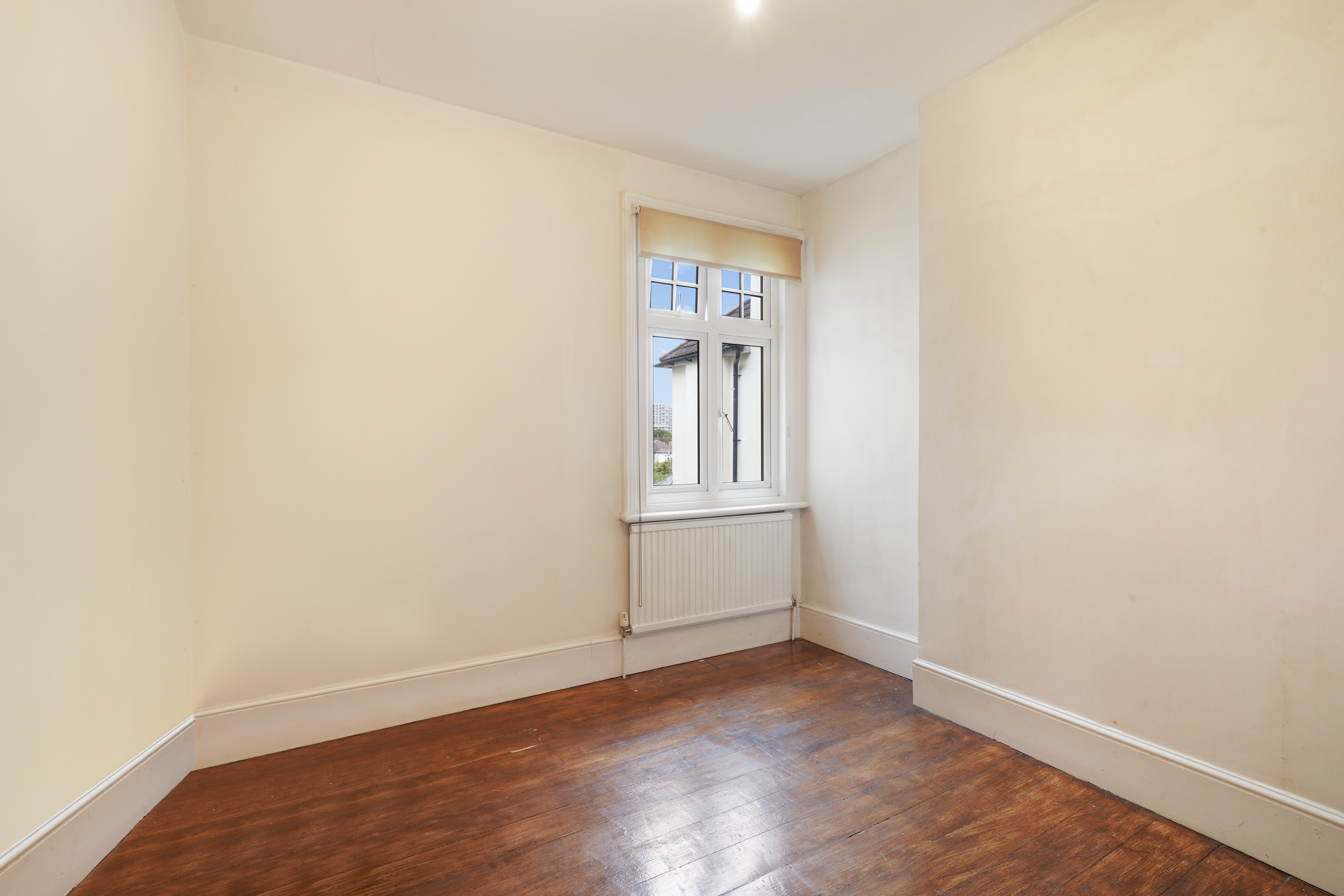 6 Longley Road, Harrow, Greater London HA1 4TH