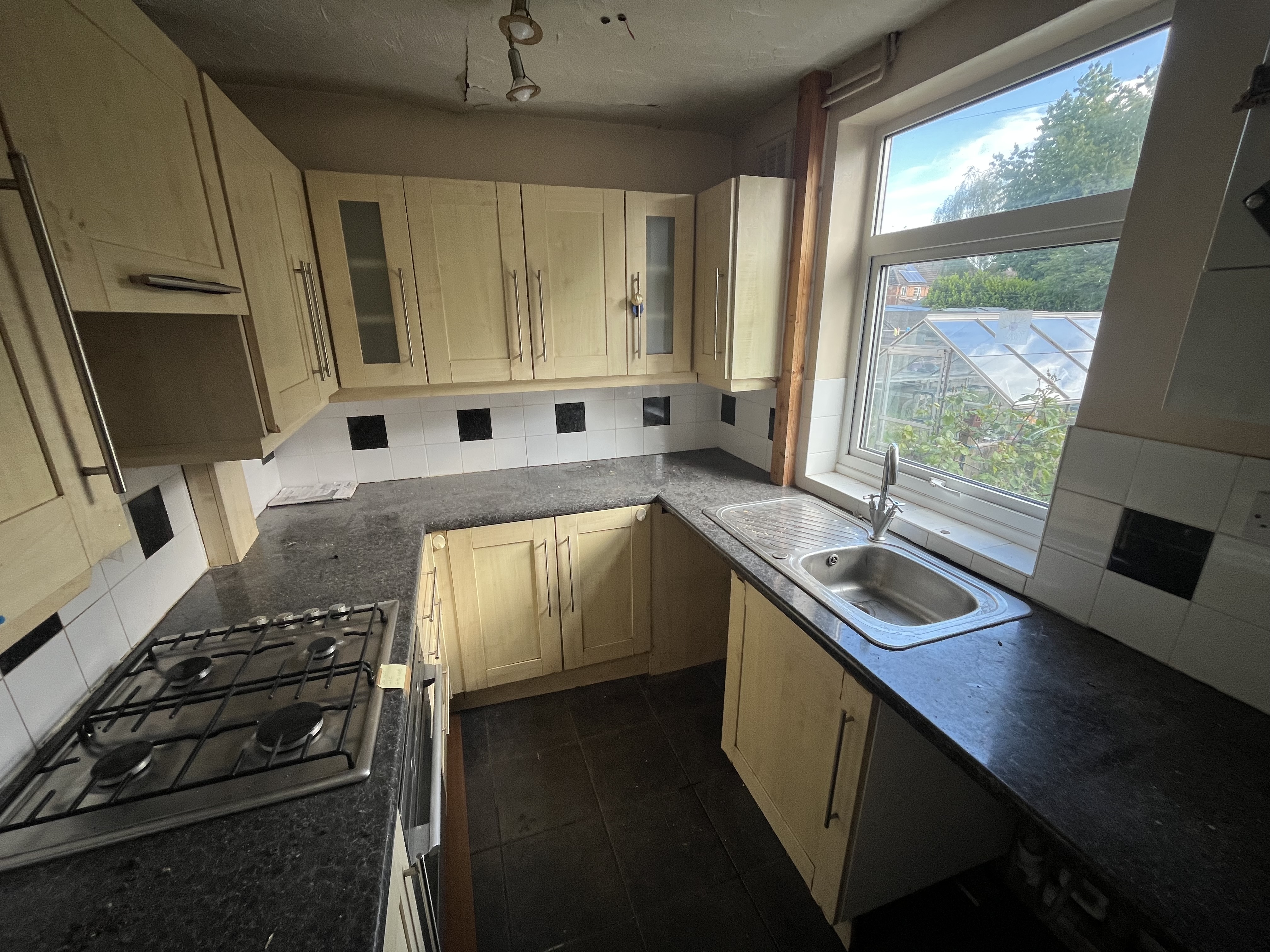 Property image #3