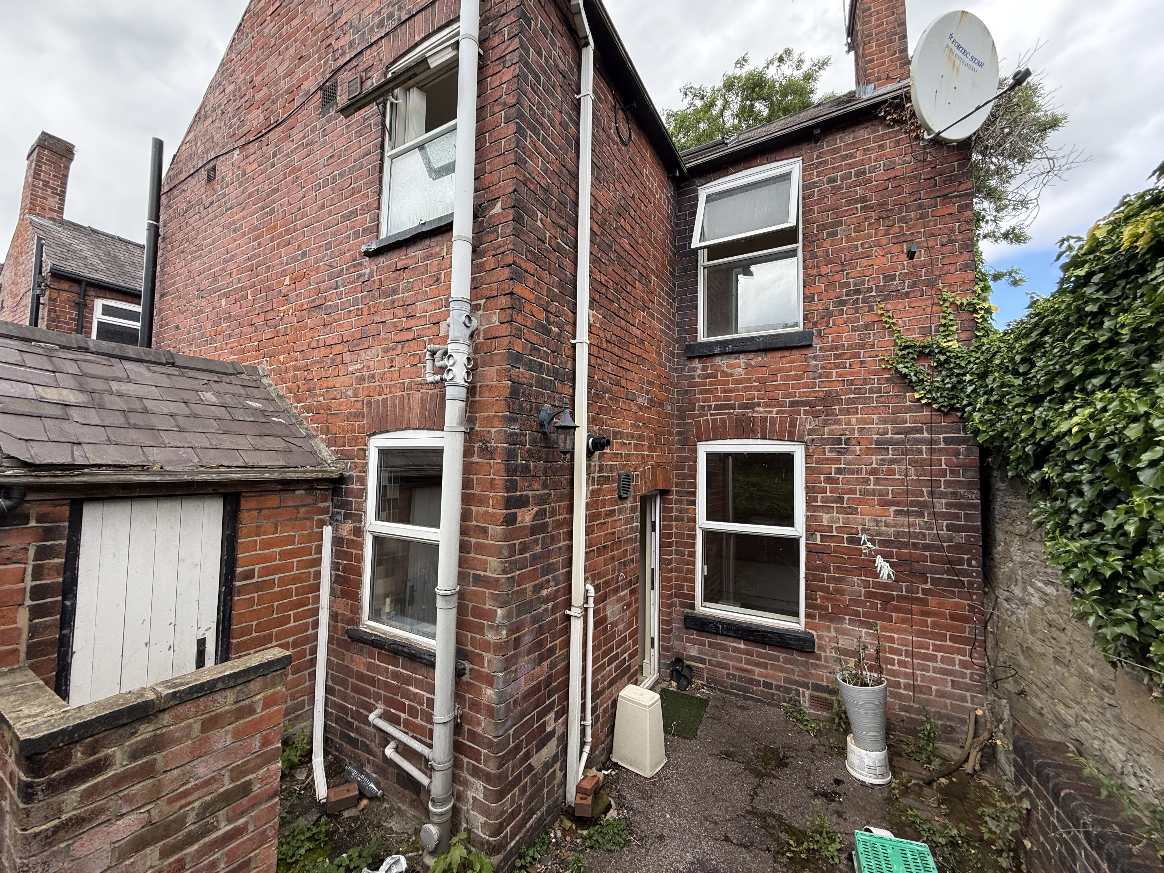11 Woodstock Road, Nether Edge, Sheffield, South Yorkshire S7 1HA image 2