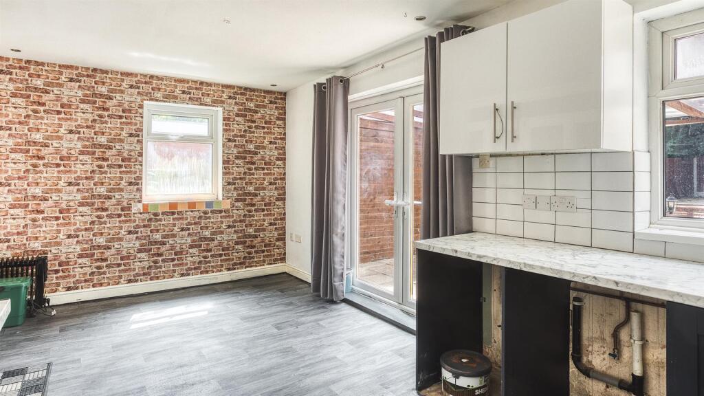 Property image #2