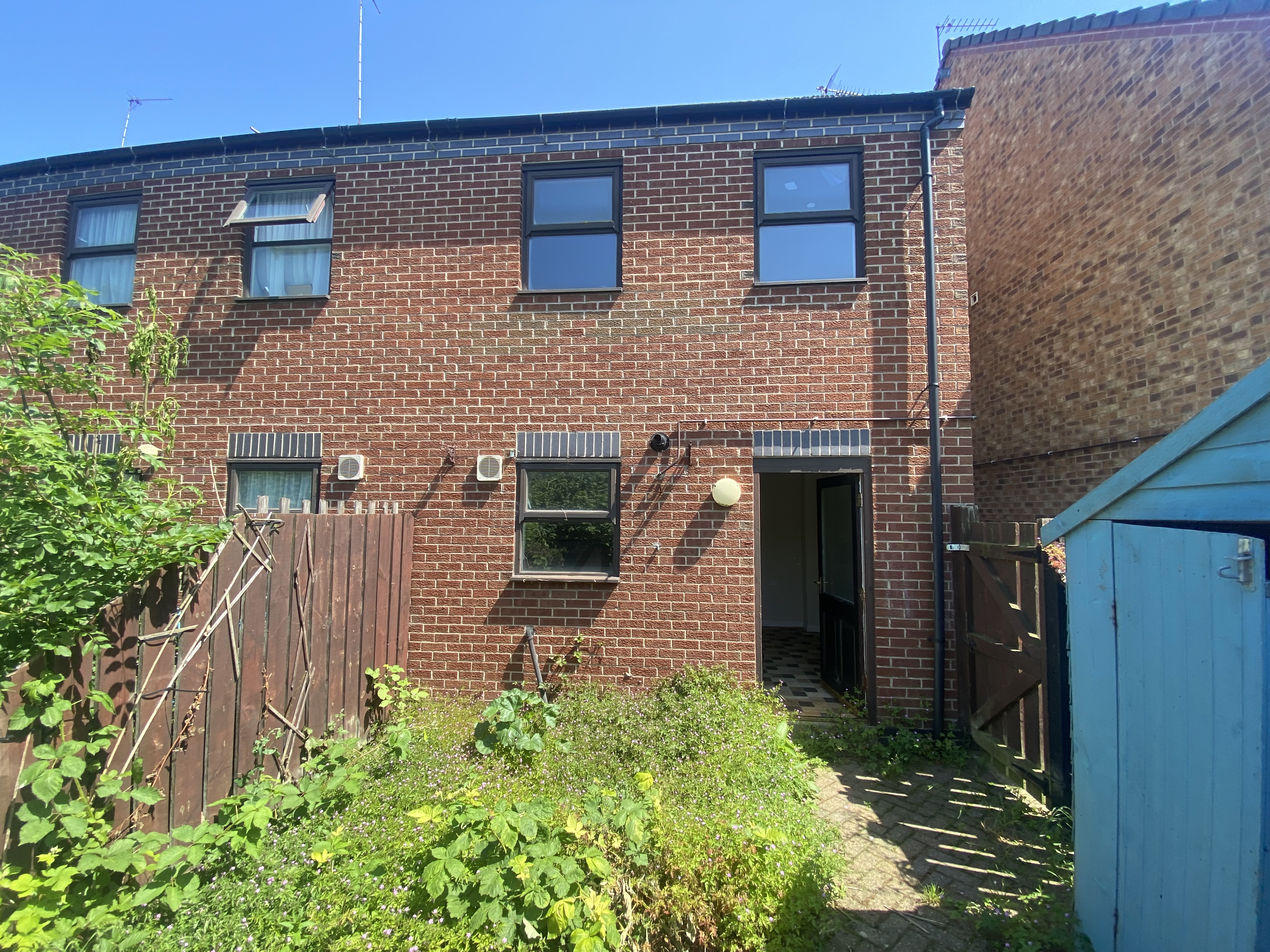 Property image #1