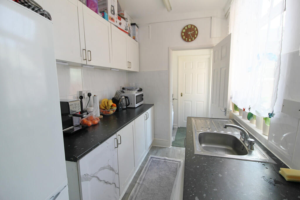 Property image #2