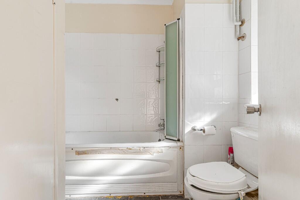 Property image #9