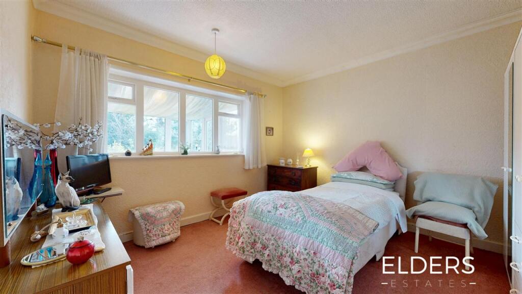 Property image #9