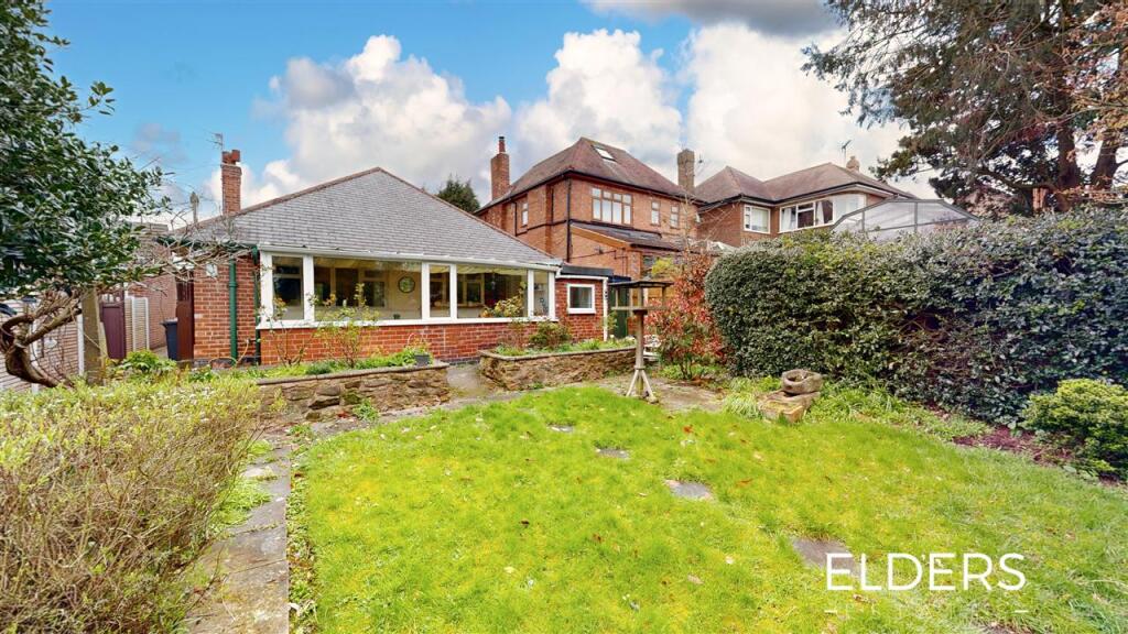 19 St. Andrews Drive, Ilkeston, Derbyshire DE7 5GW